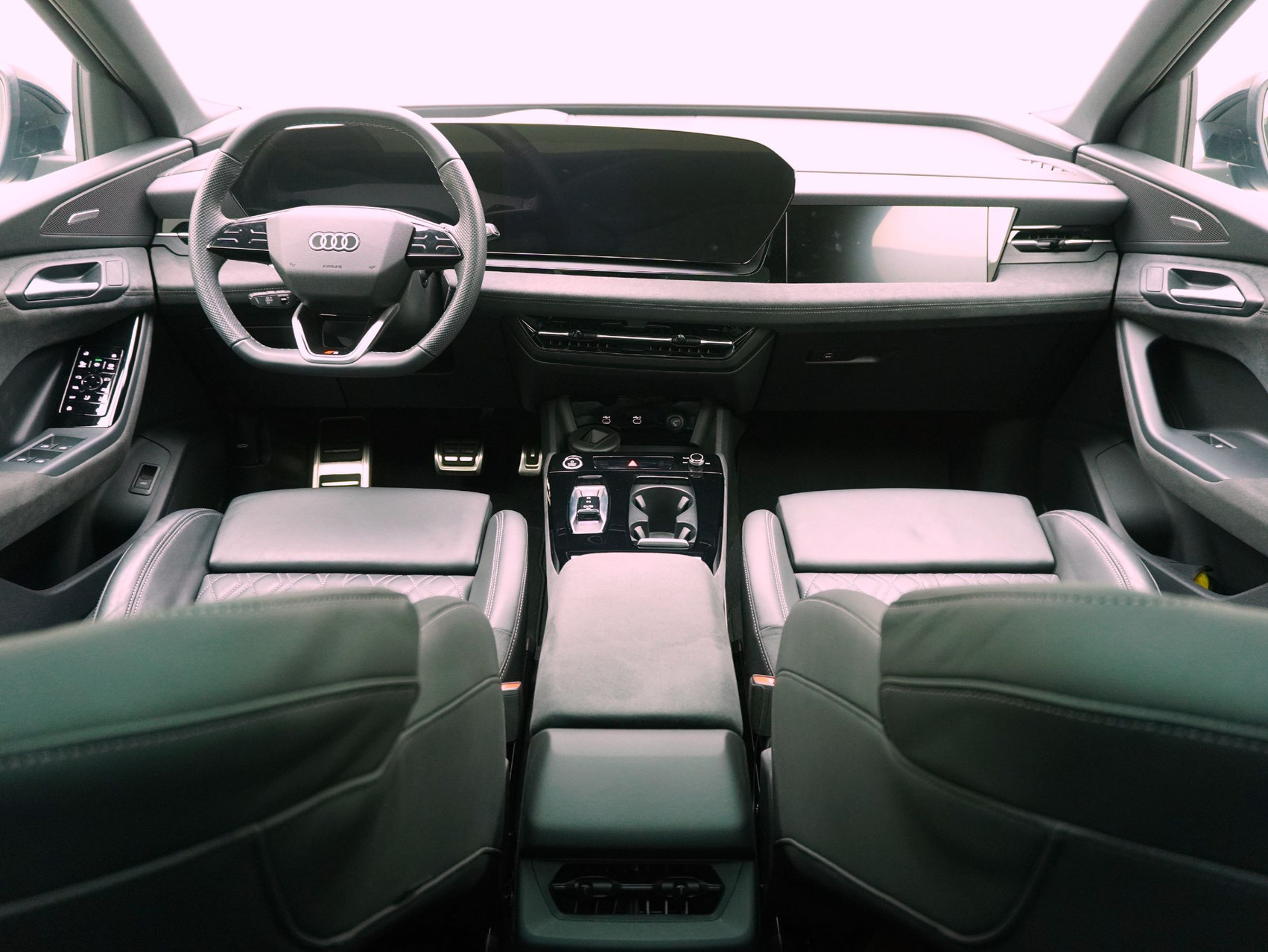 AUDI Q6 e-tron S line quattro **Audi Werksgarantie bis 03/2030**