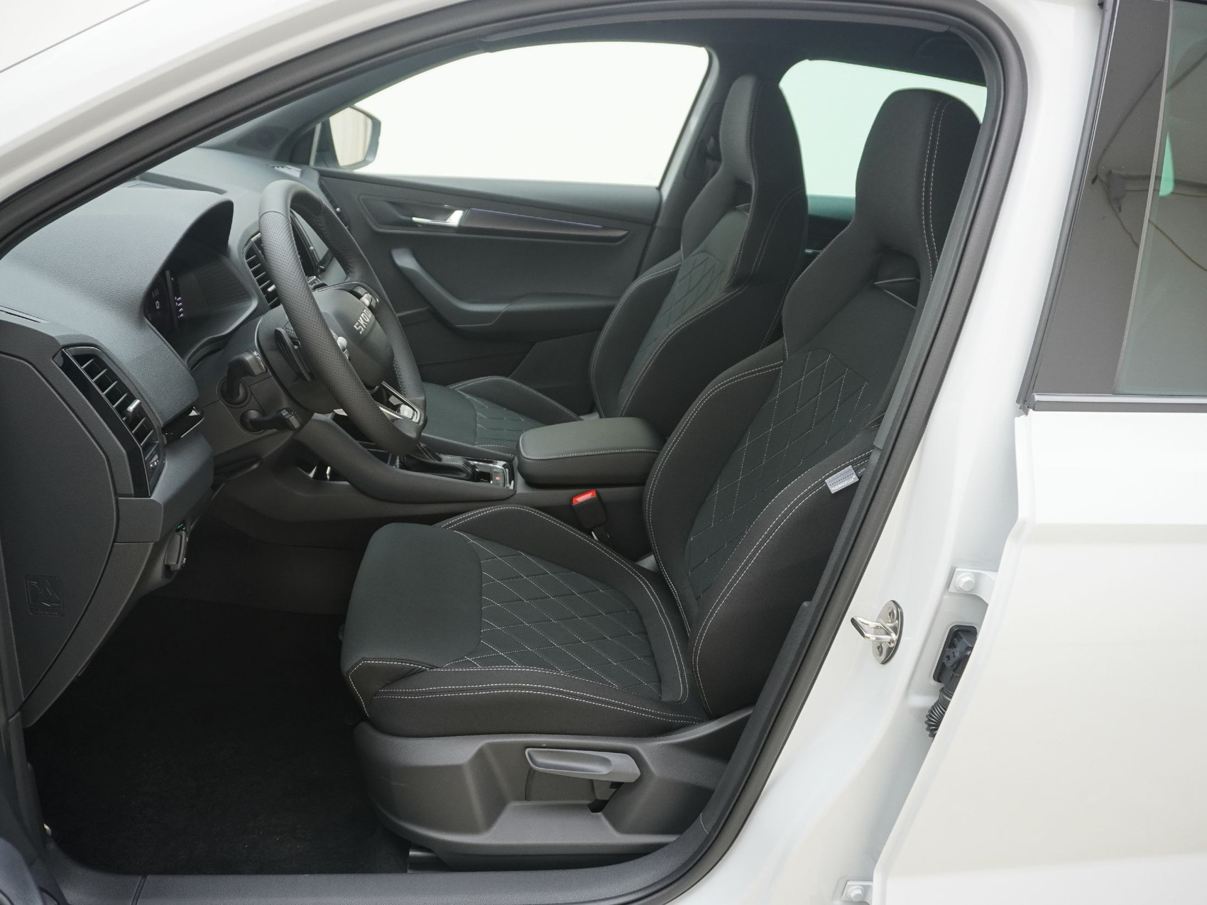 SKODA Karoq 2.0 TSI SportLine DSG 4×4