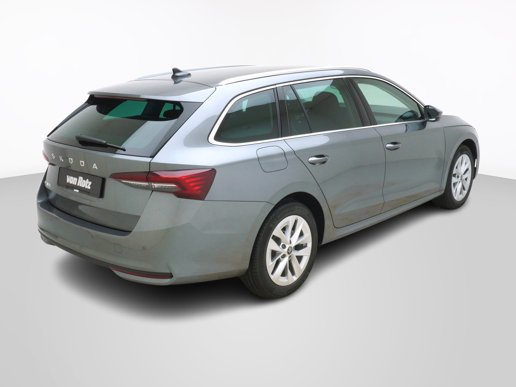 SKODA Octavia 1.5 TSI mHEV Selection-Lodge DSG