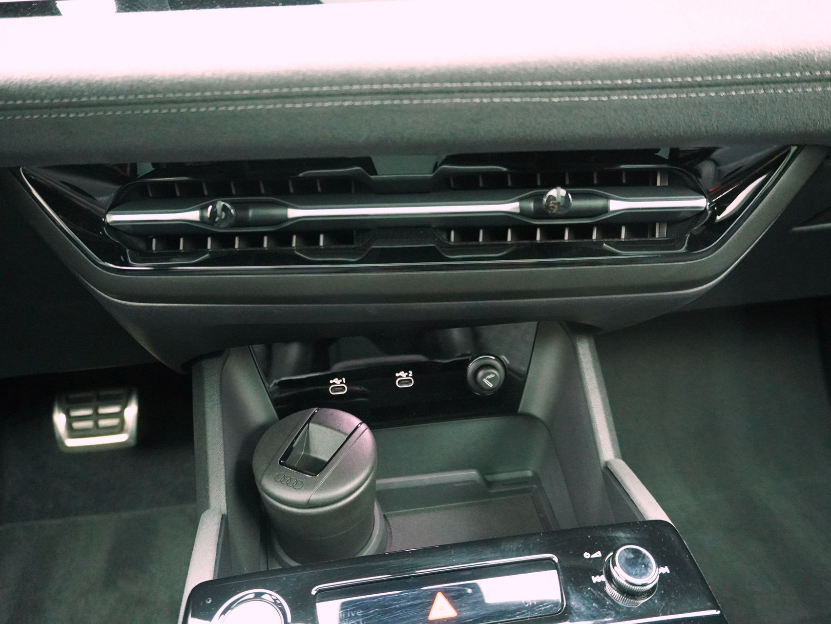 AUDI Q6 e-tron S line quattro **Audi Werksgarantie bis 03/2030**