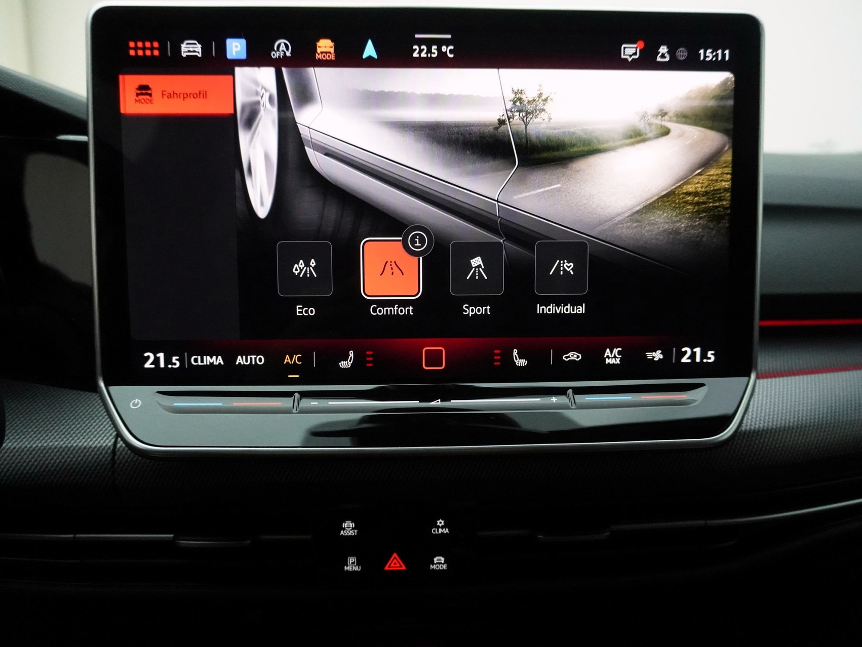 VW Golf 8.5 2.0 TSI DSG GTI Black Style (2025) ** Harman/Kardon / Head-Up / Panoramadach **