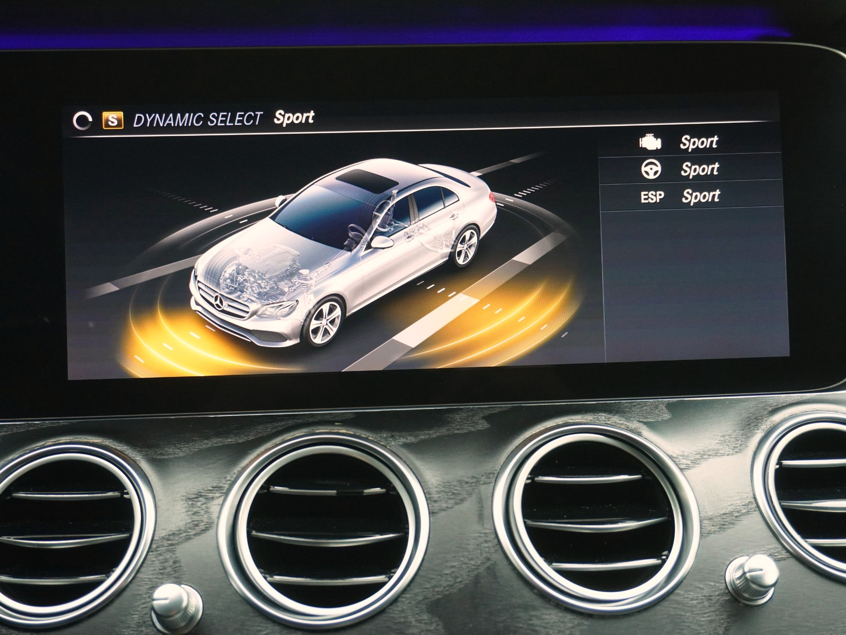 MERCEDES-BENZ E-Klasse E 450 AMG Line 4matic