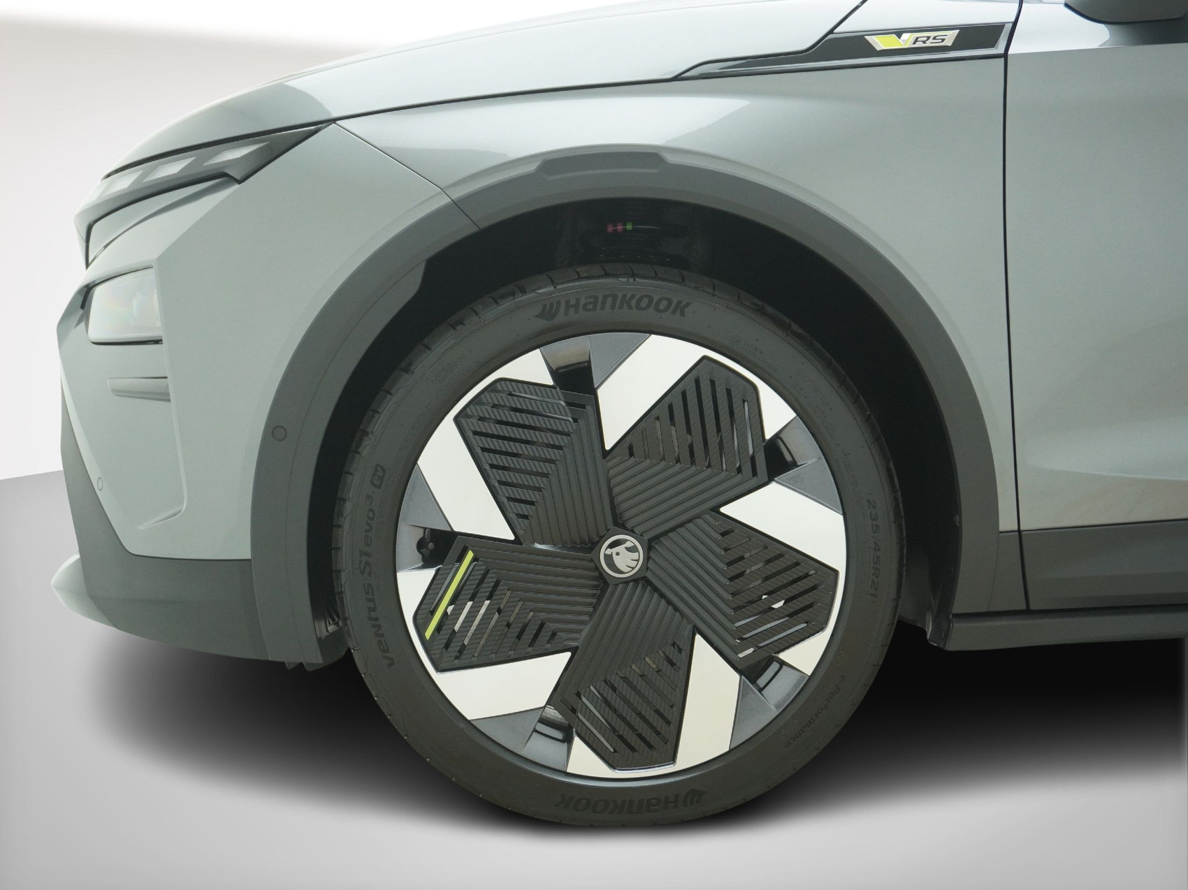 SKODA Elroq RS-MAXX 4×4