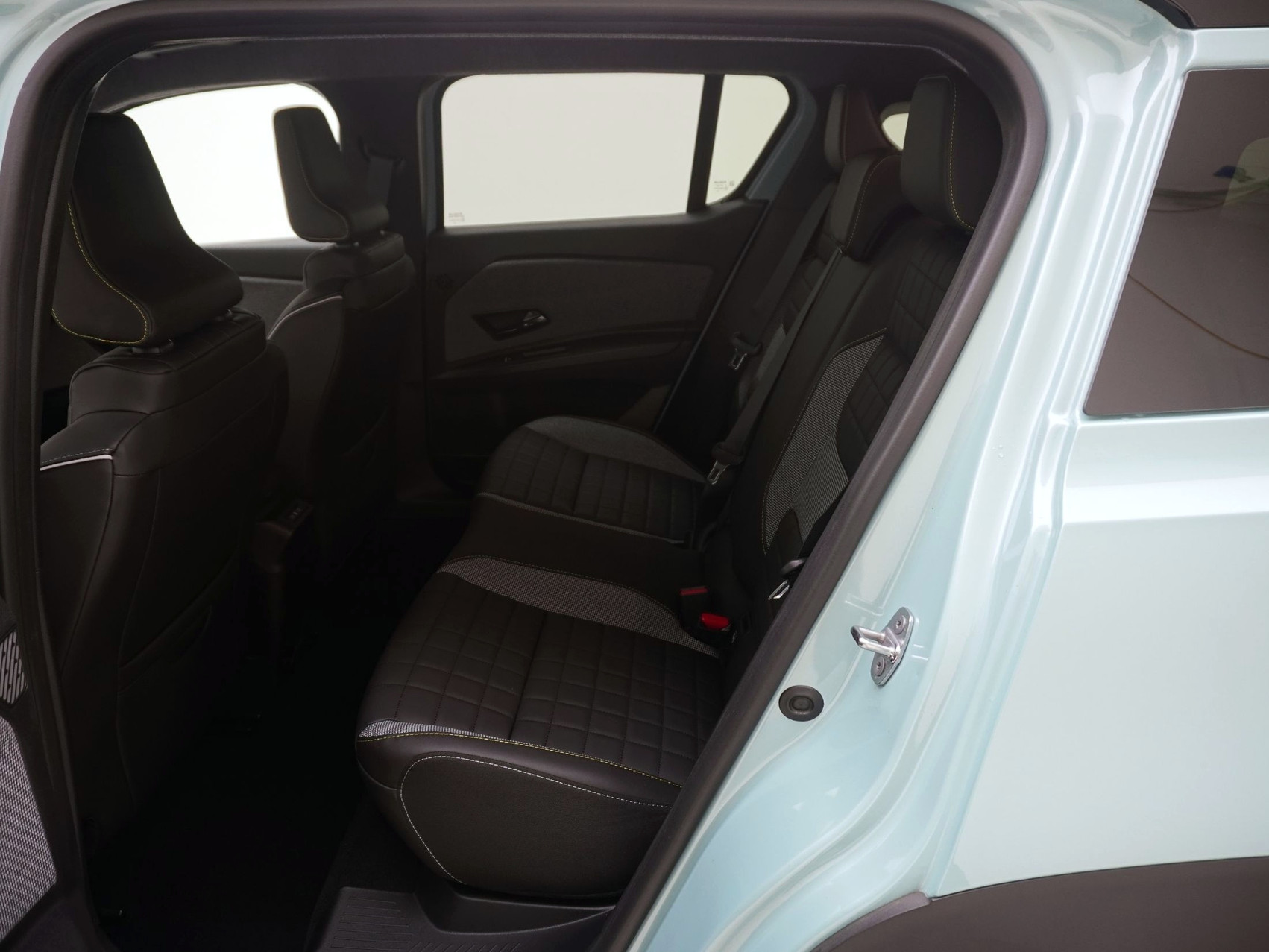 RENAULT R4 E-Tech Comfort Range iconic