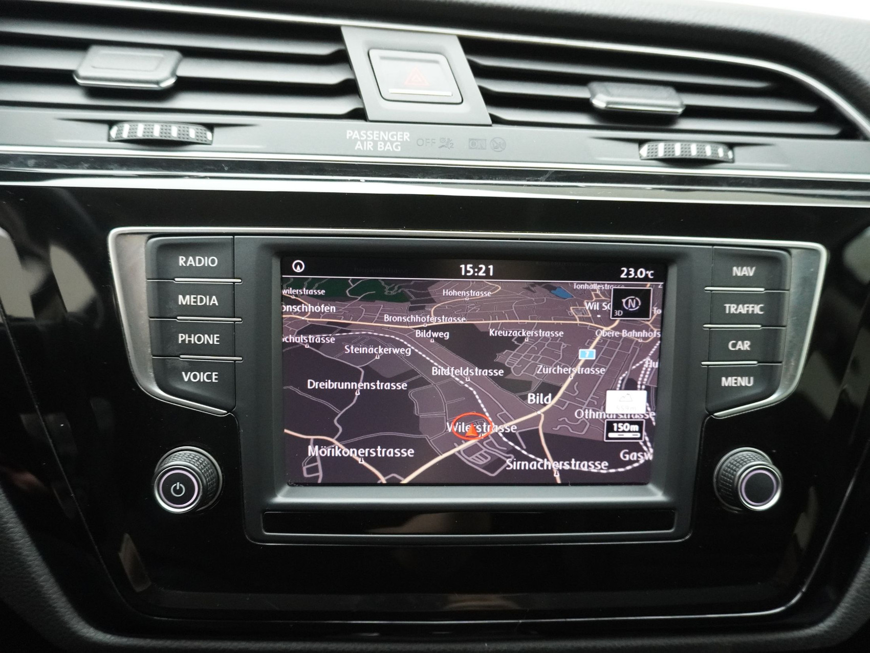 VW Touran 2.0 TDI DSG Highline **7-Plätzer**