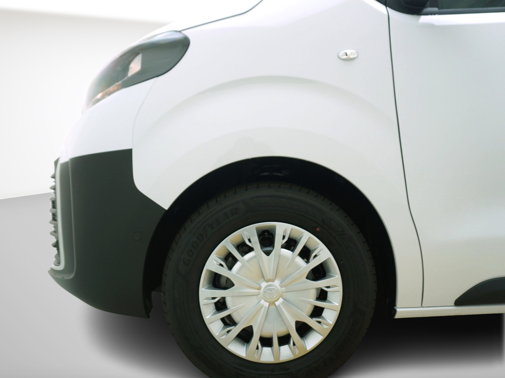 TOYOTA Proace PROACE Van L1 2.2 D Advanced ** mit Heckklappe **