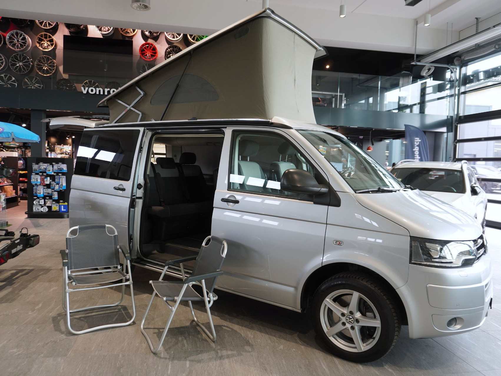 VW T5 California 3000 2.0 TDI DSG Beach