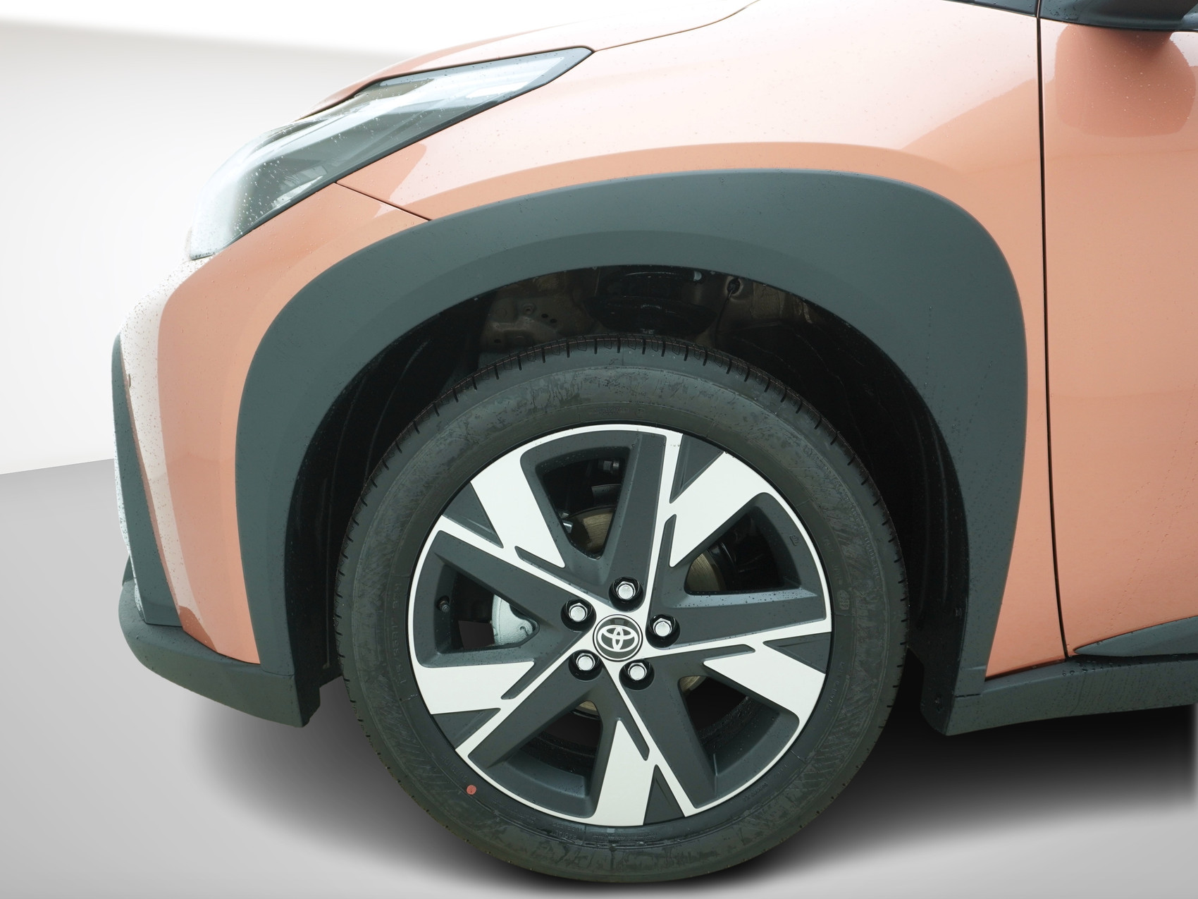 TOYOTA Aygo X 1.5 VVT-i HSD Style ** Faltdach — also oben ohne **