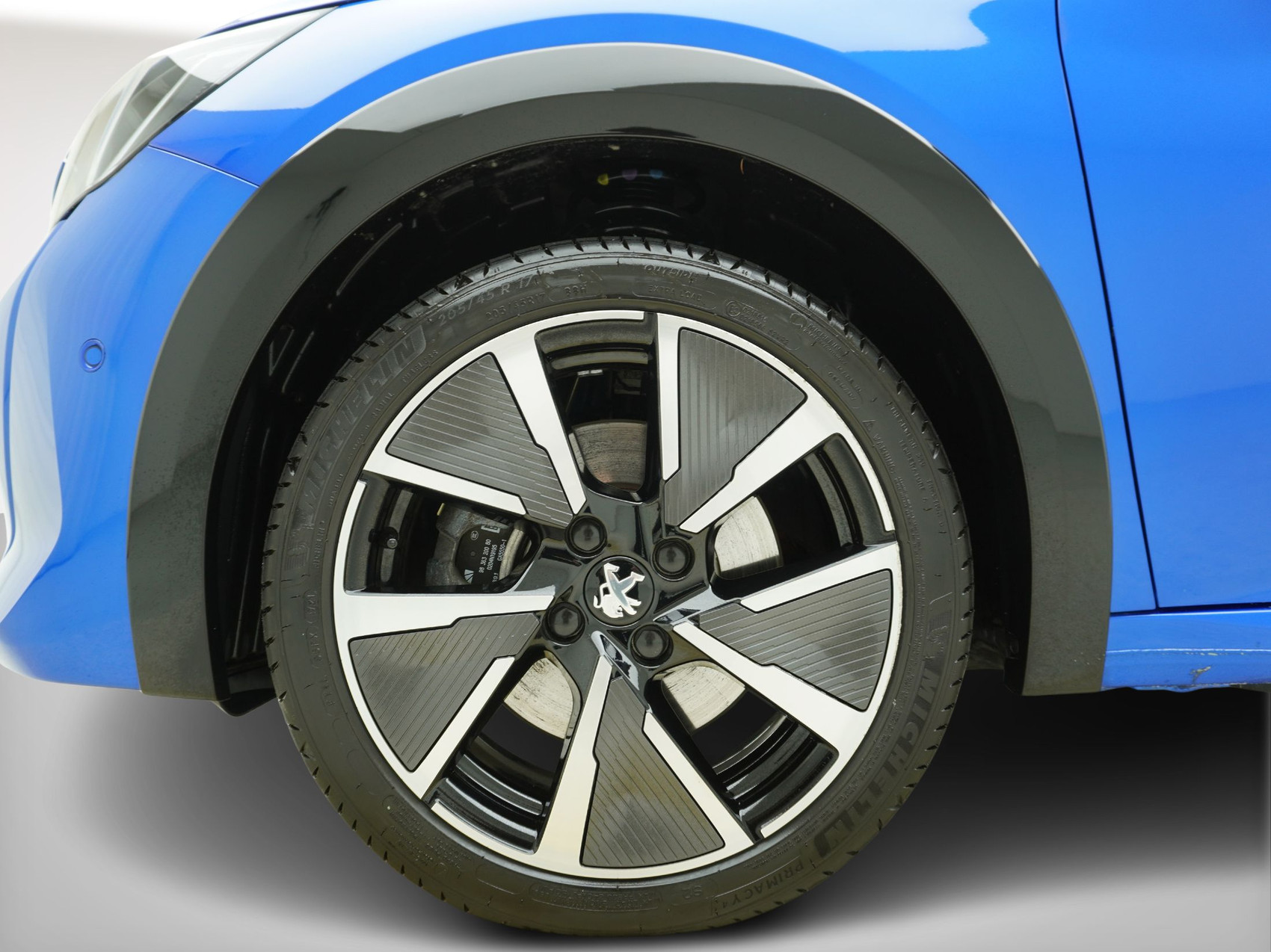 PEUGEOT 208 e-GT Pack