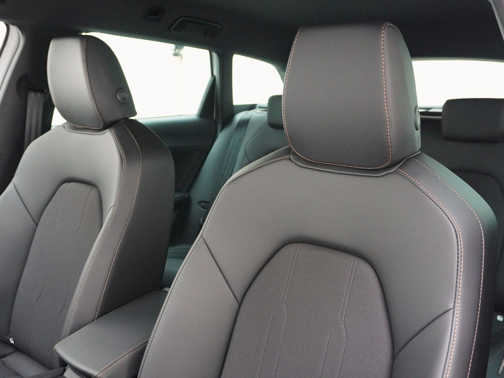 CUPRA Leon ST 1.5 eTSI DSG