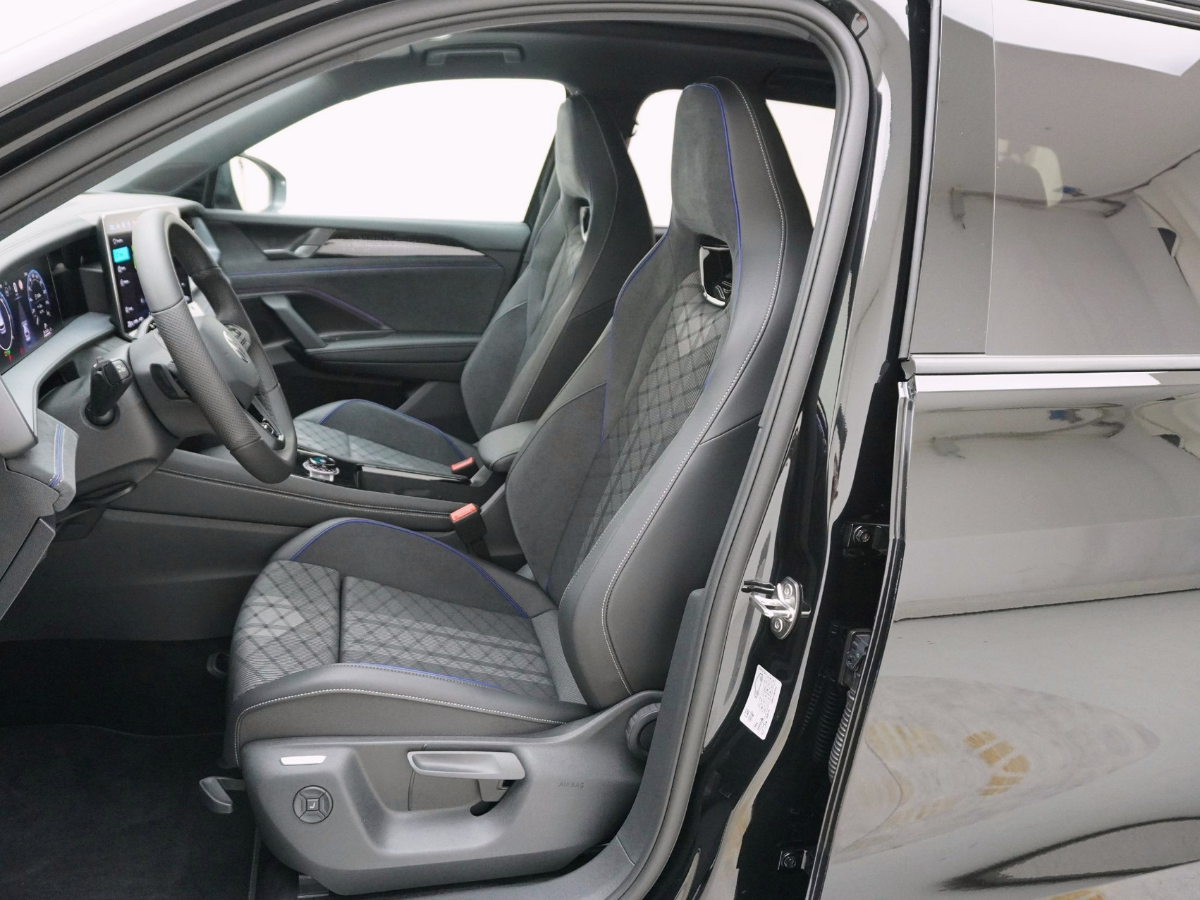 VW Tayron 2.0 TDI R-Line DSG 4motion