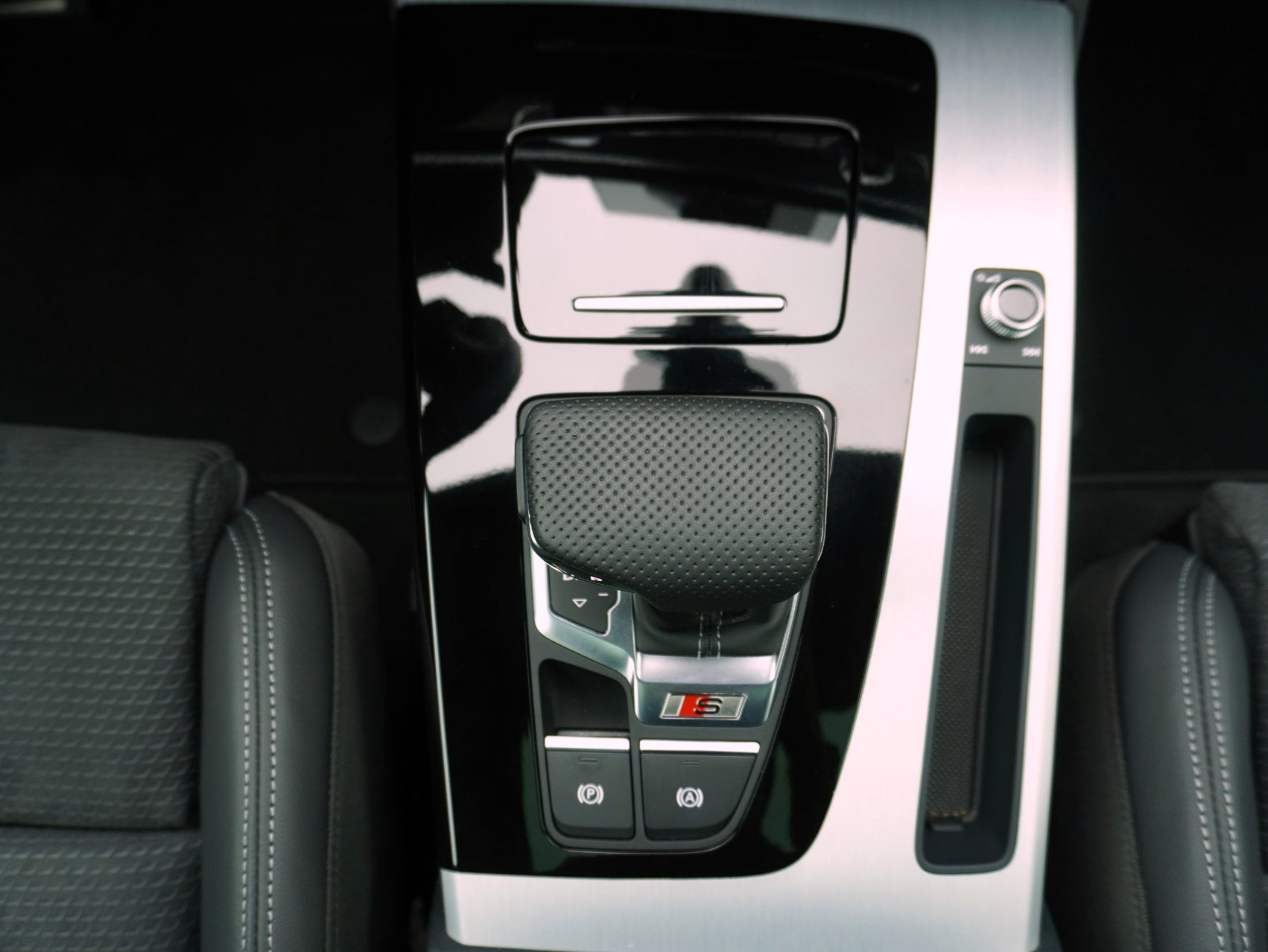 AUDI SQ5 Sportback 3.0 V6 TDI quattro T-Tronic **Audi Werksgarantie bis 04/2030**