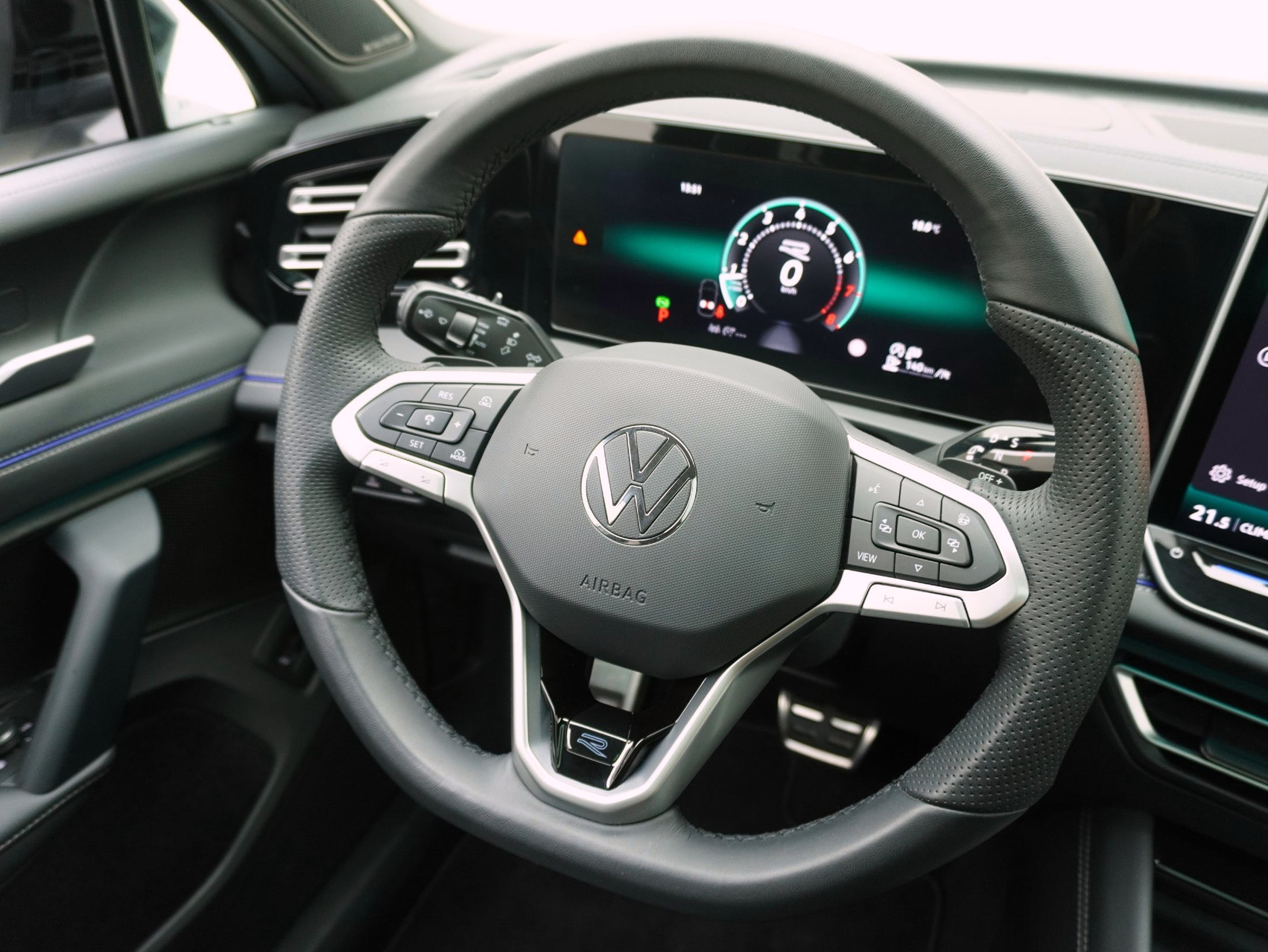 VW Tiguan 2.0 TSI DSG R-Line Black Style 4Motion (2025)