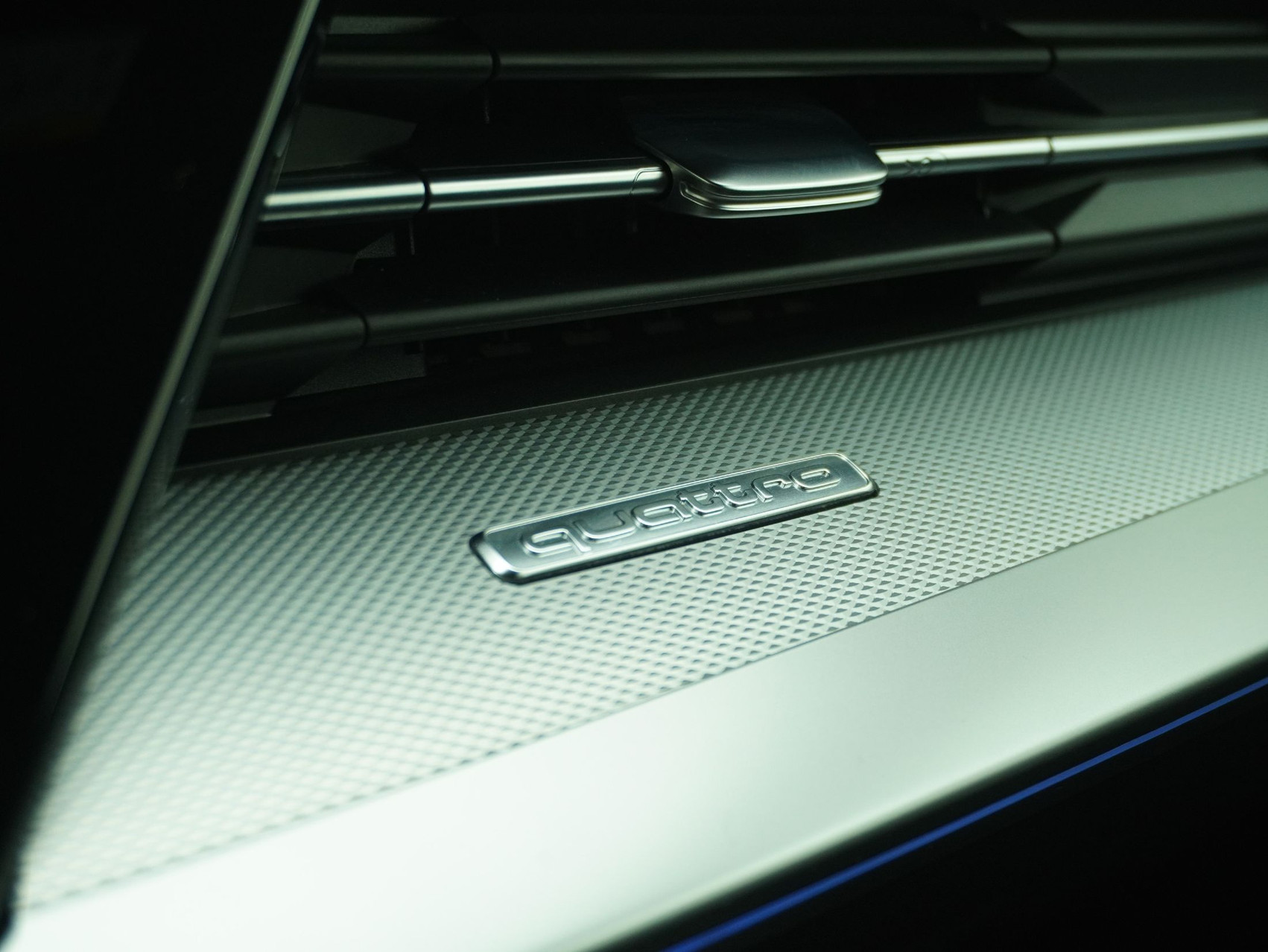 AUDI A3 Sportback 40 TDI S line quattro S-Tronic