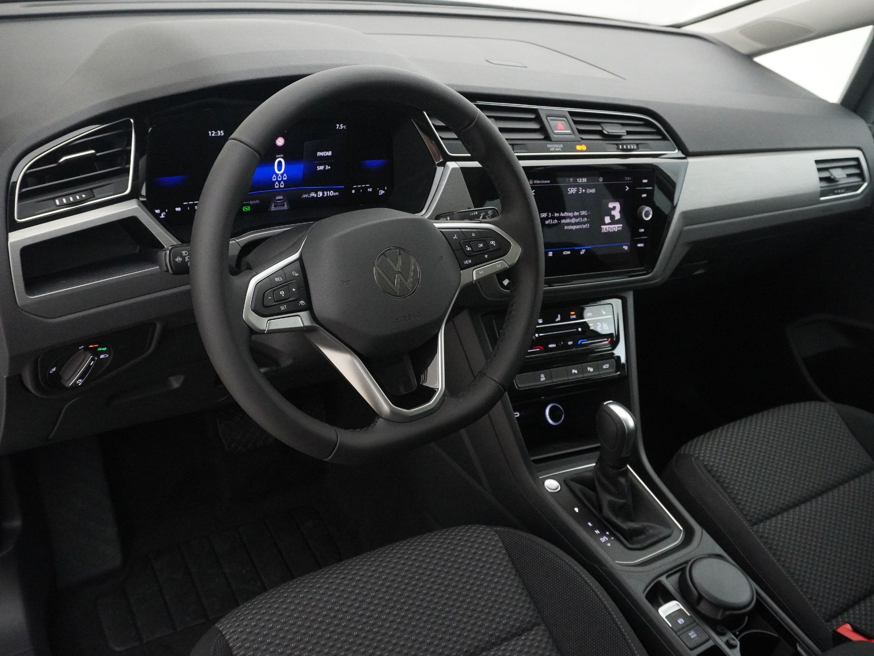 VW Touran 1.5 TSI R-Line DSG