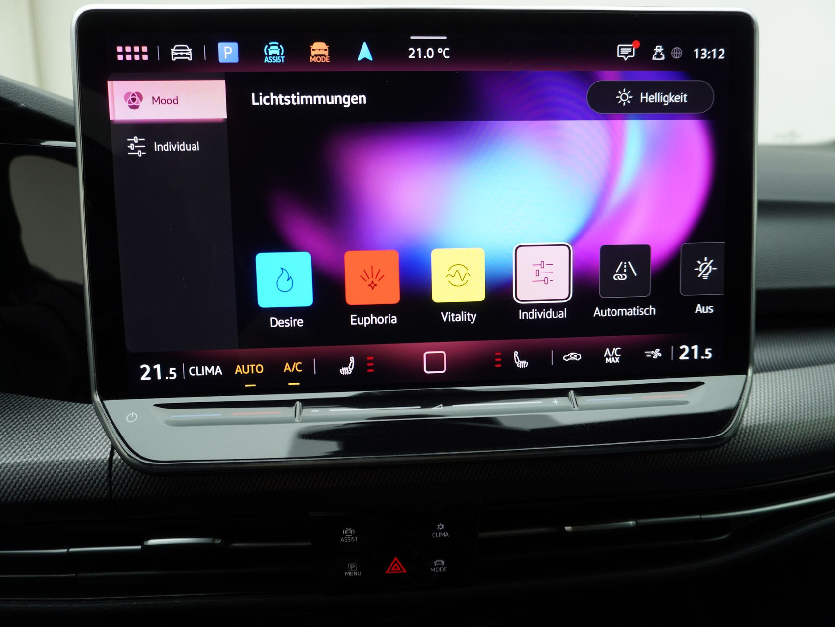 VW Golf 8.5 2.0 TSI DSG R Black Edition 4Motion (2025)