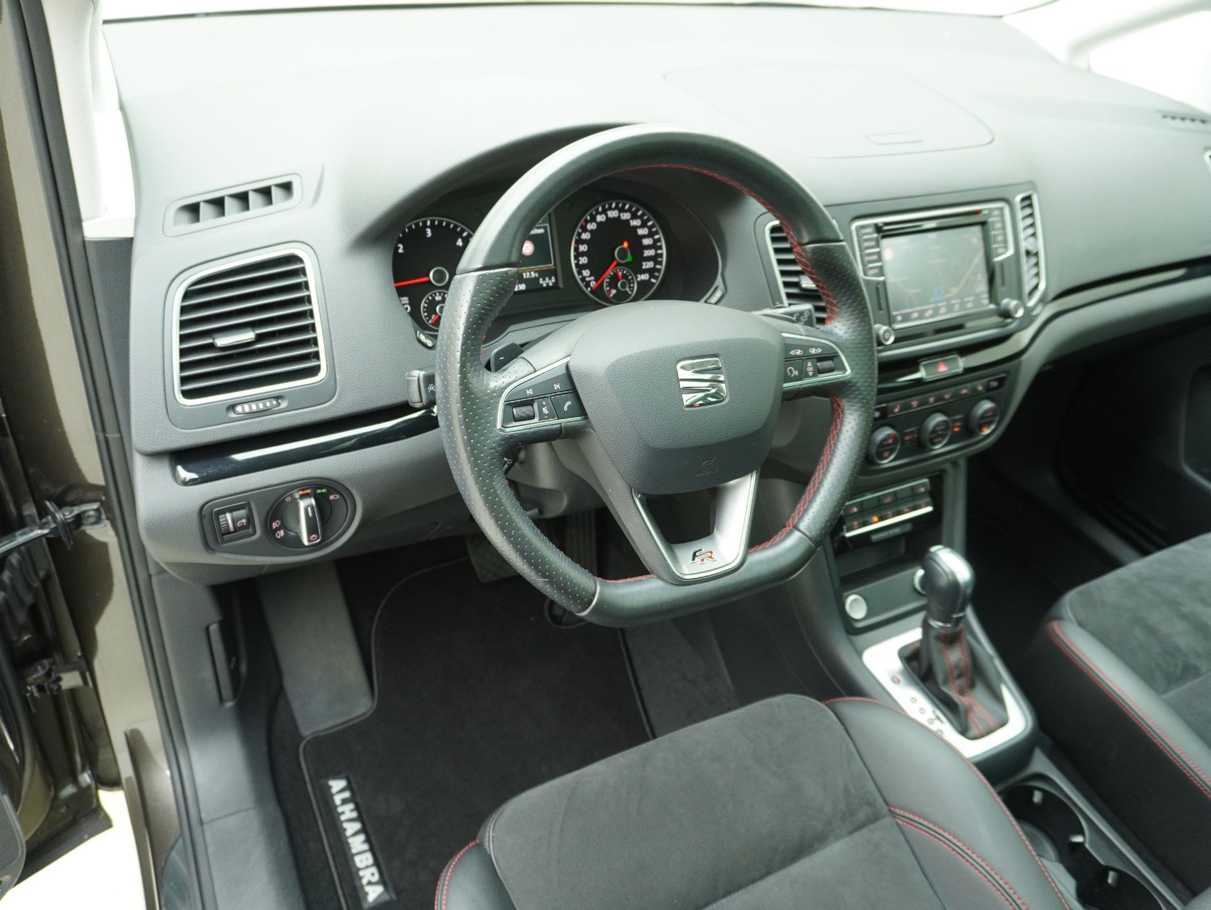 SEAT Alhambra 2.0 TDI DSG Hola FR