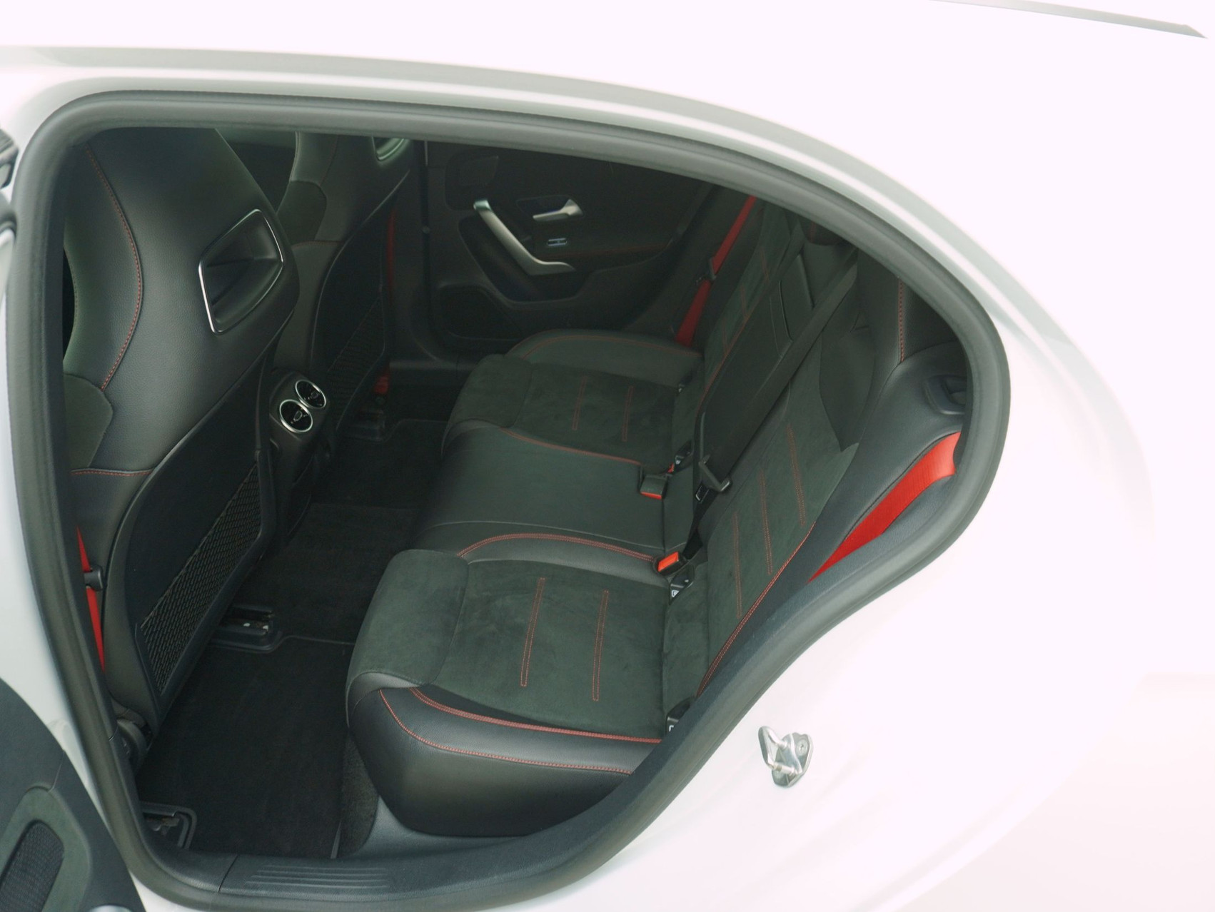 MERCEDES-BENZ A-Klasse A 35 AMG 4matic