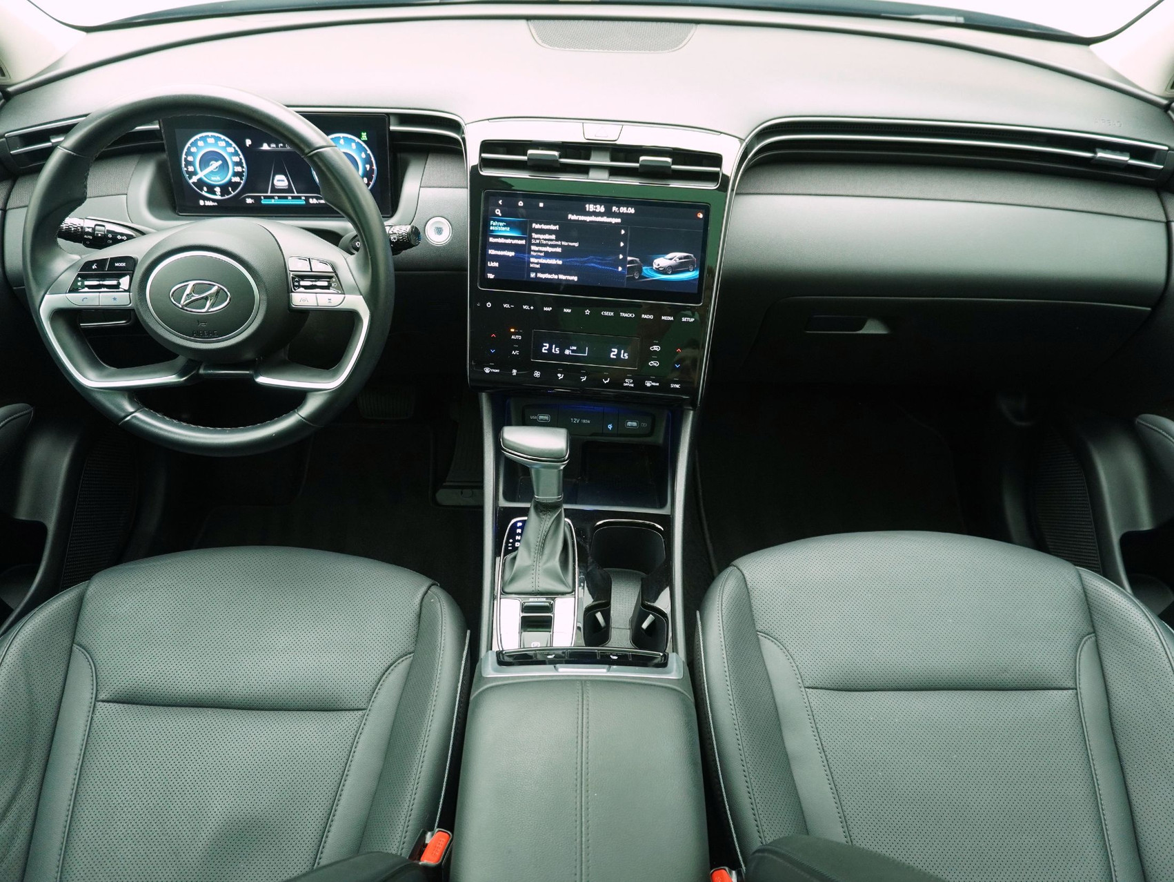HYUNDAI Tucson 1.6 T-GDi Premium 4WD