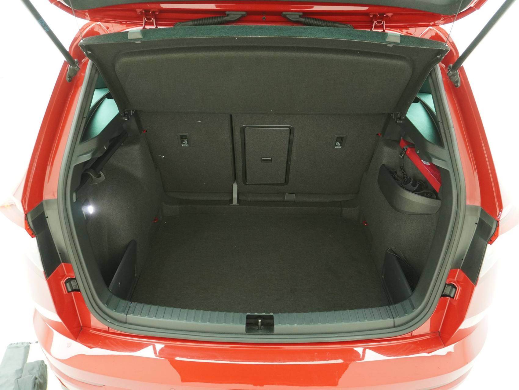 SKODA Karoq 2.0 TSI DSG Sport Line 4×4