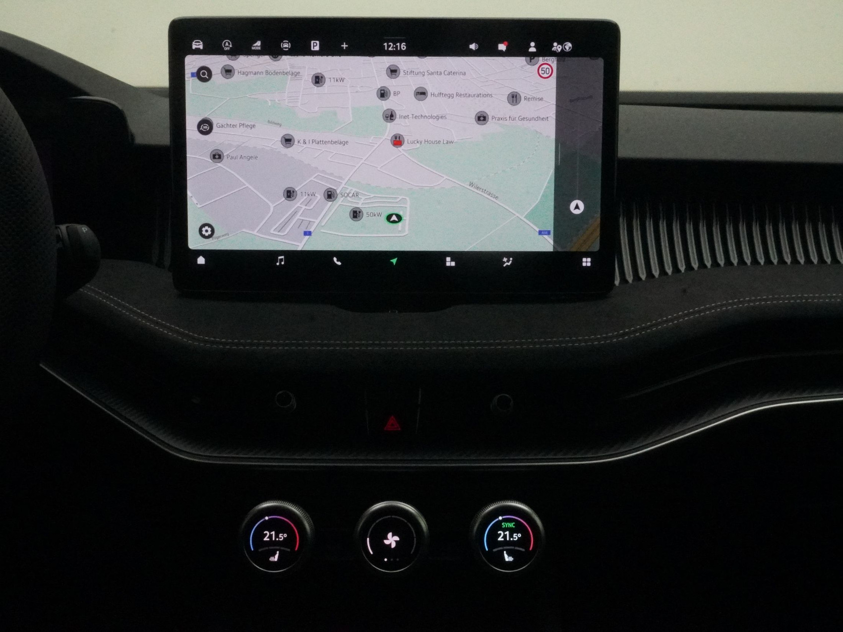 SKODA Superb 2.0 TDI Sportline 4×4 DSG