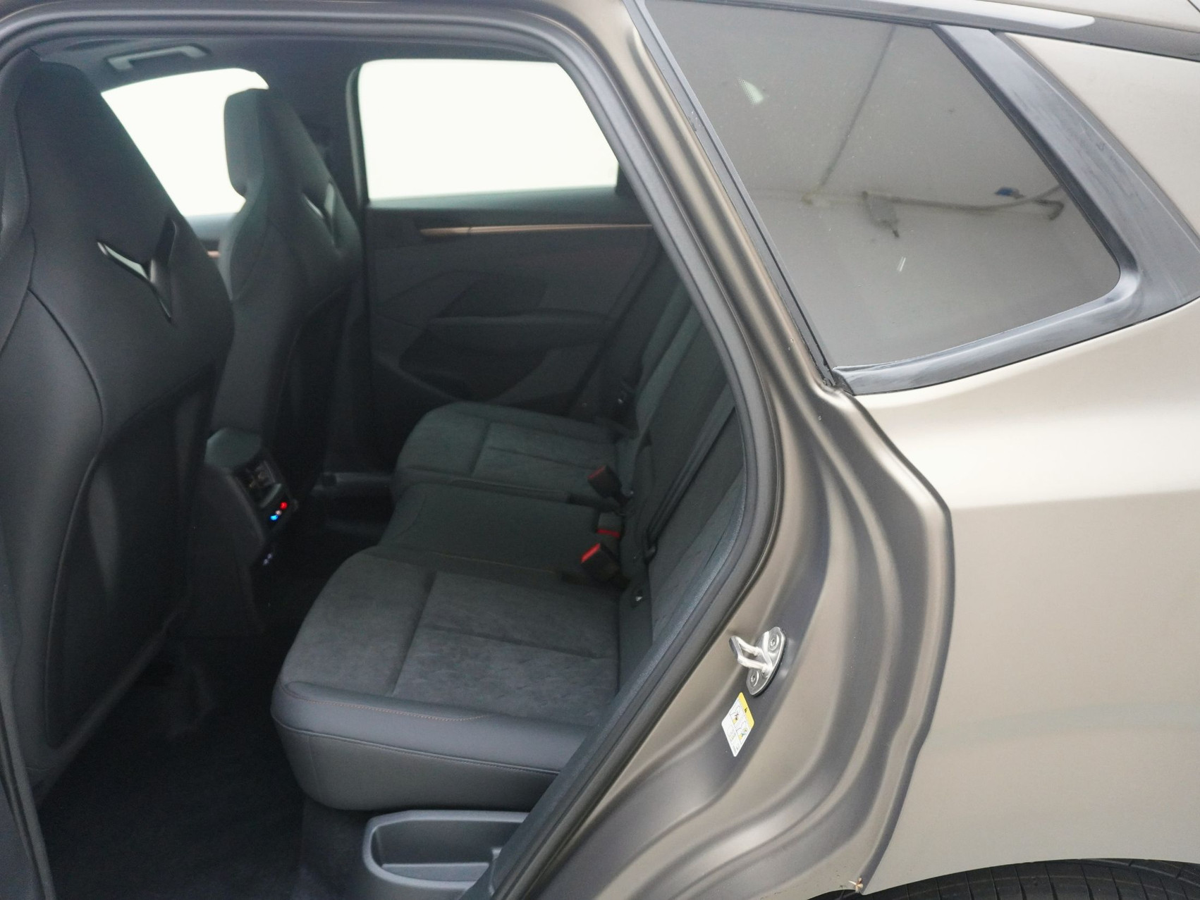 CUPRA Terramar 1.5 e-Plug-in-HYBRID VZ DSG