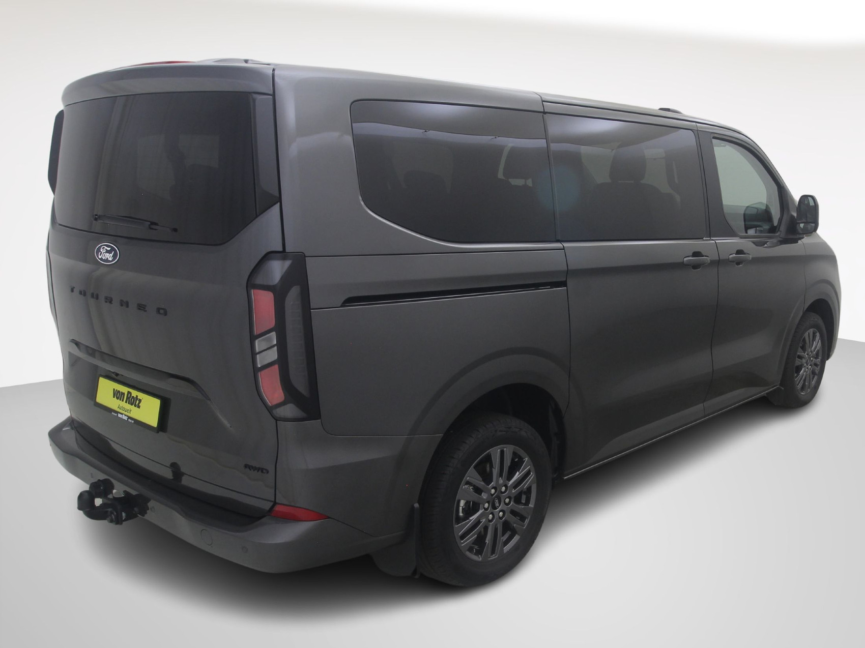 FORD Tourneo Custom 320 L1 2.0 TDCI 4×4 Titanium