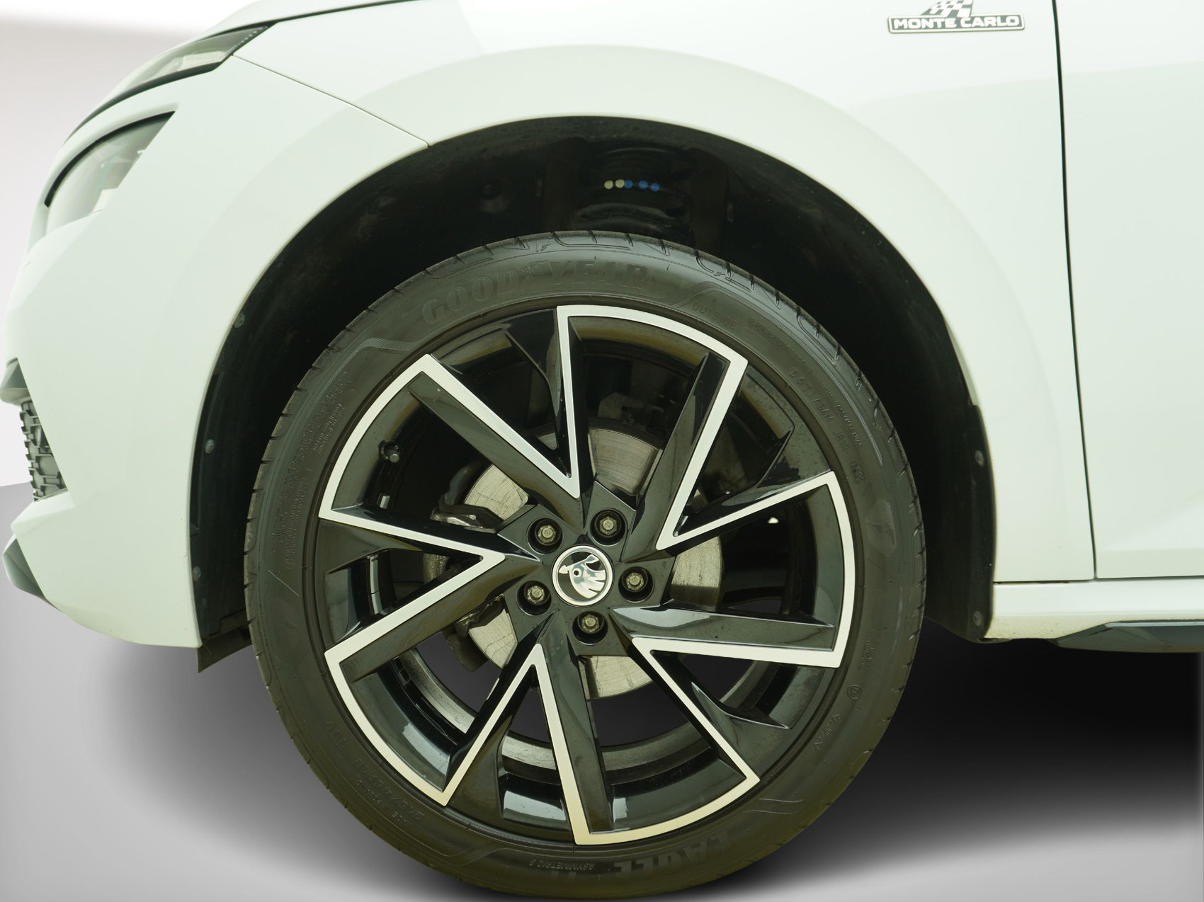 SKODA Kamiq 1.5 TSI DSG Monte Carlo