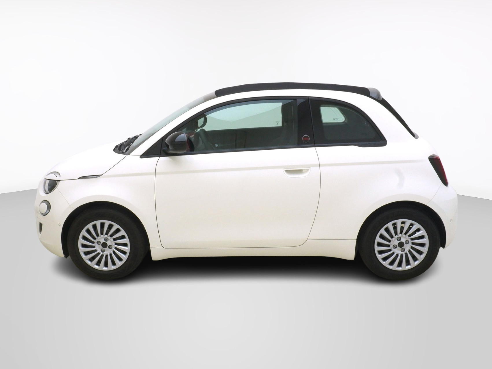 FIAT 500 Cabrio Red