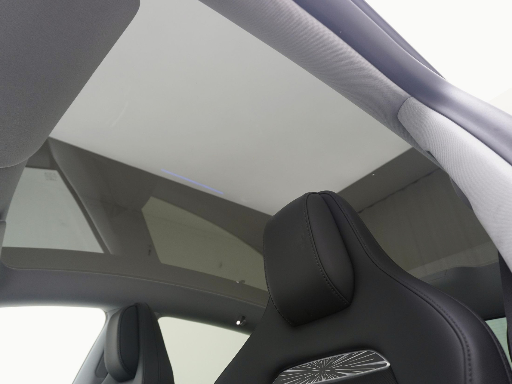 TESLA Model Y Performance AWD