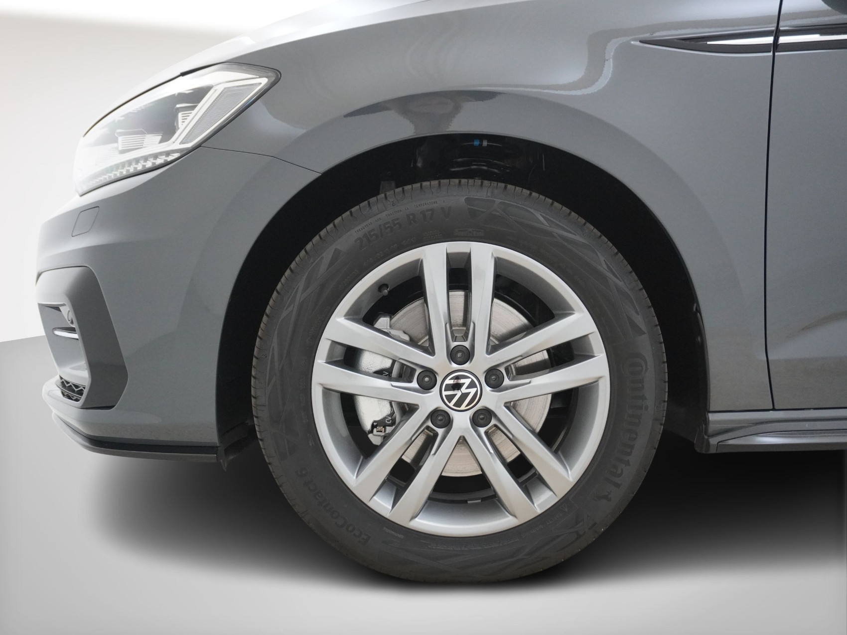 VW Touran 1.5 TSI R-Line DSG