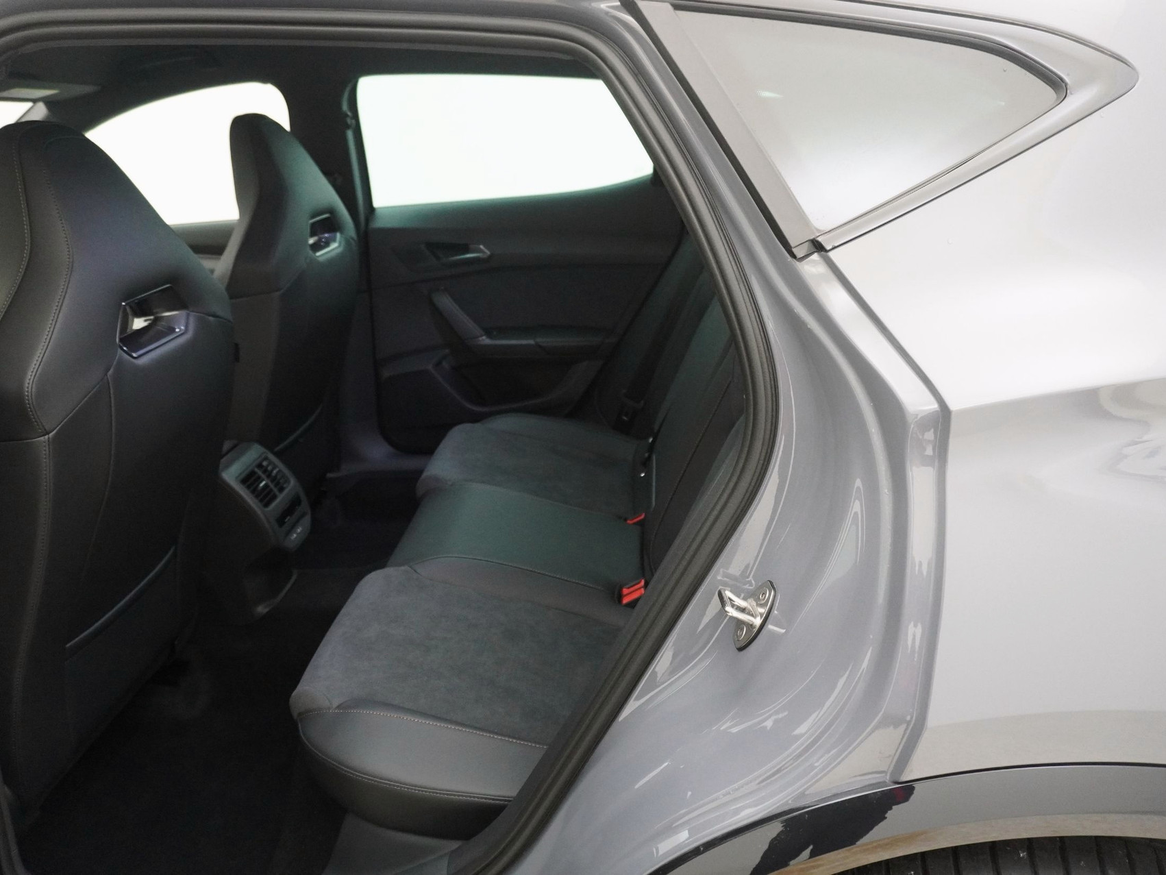 CUPRA Formentor 1.5 e-Plug-in-HYBRID VZ DSG