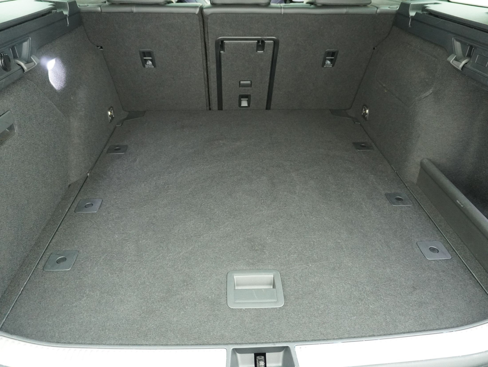 VW Passat Variant 2.0 TSI DSG R-Line 4Motion **R-Line Signature**