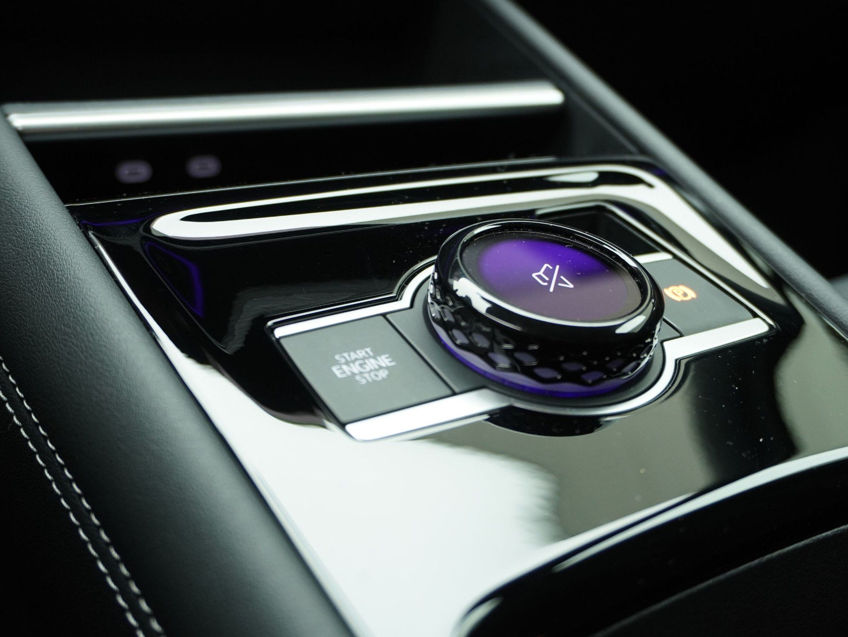 VW Tiguan 2.0 TDI DSG R-Line Black Style 4Motion (2025)