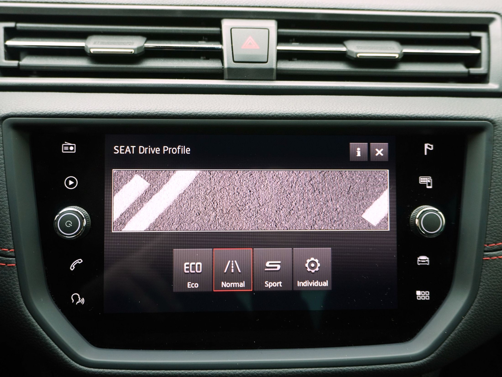 SEAT Arona 1.0 TSI DSG FR