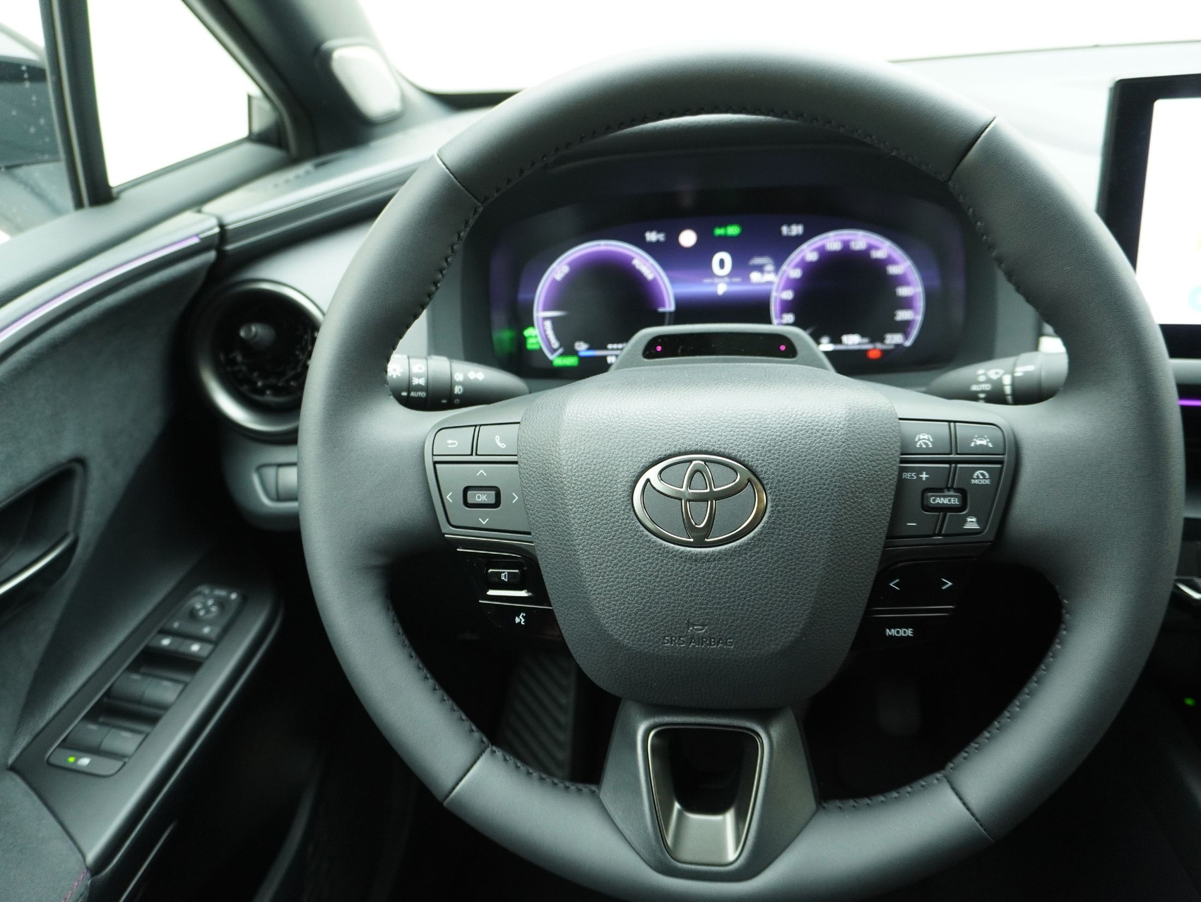 TOYOTA C-HR 2.0 PHEV Style Premiere ** 360° Kamera **