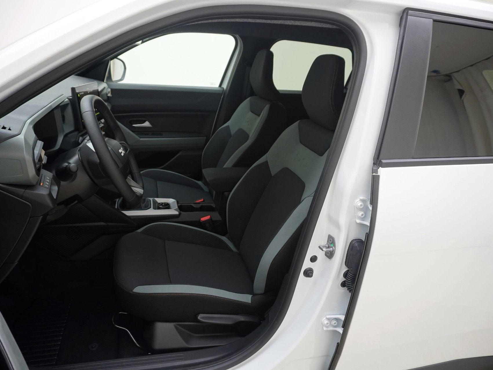 DACIA Duster 1.2 Hybrid-G Extreme 4×4