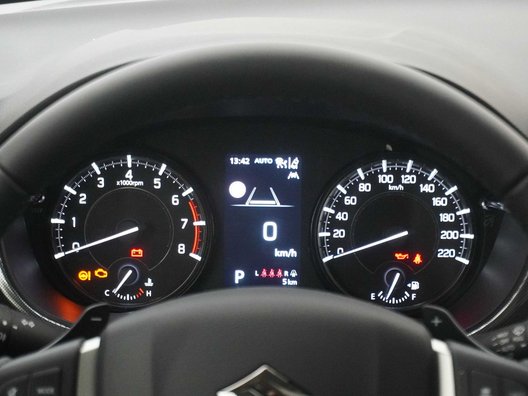 SUZUKI Vitara 1.5 Compact Top Hybrid 4×4