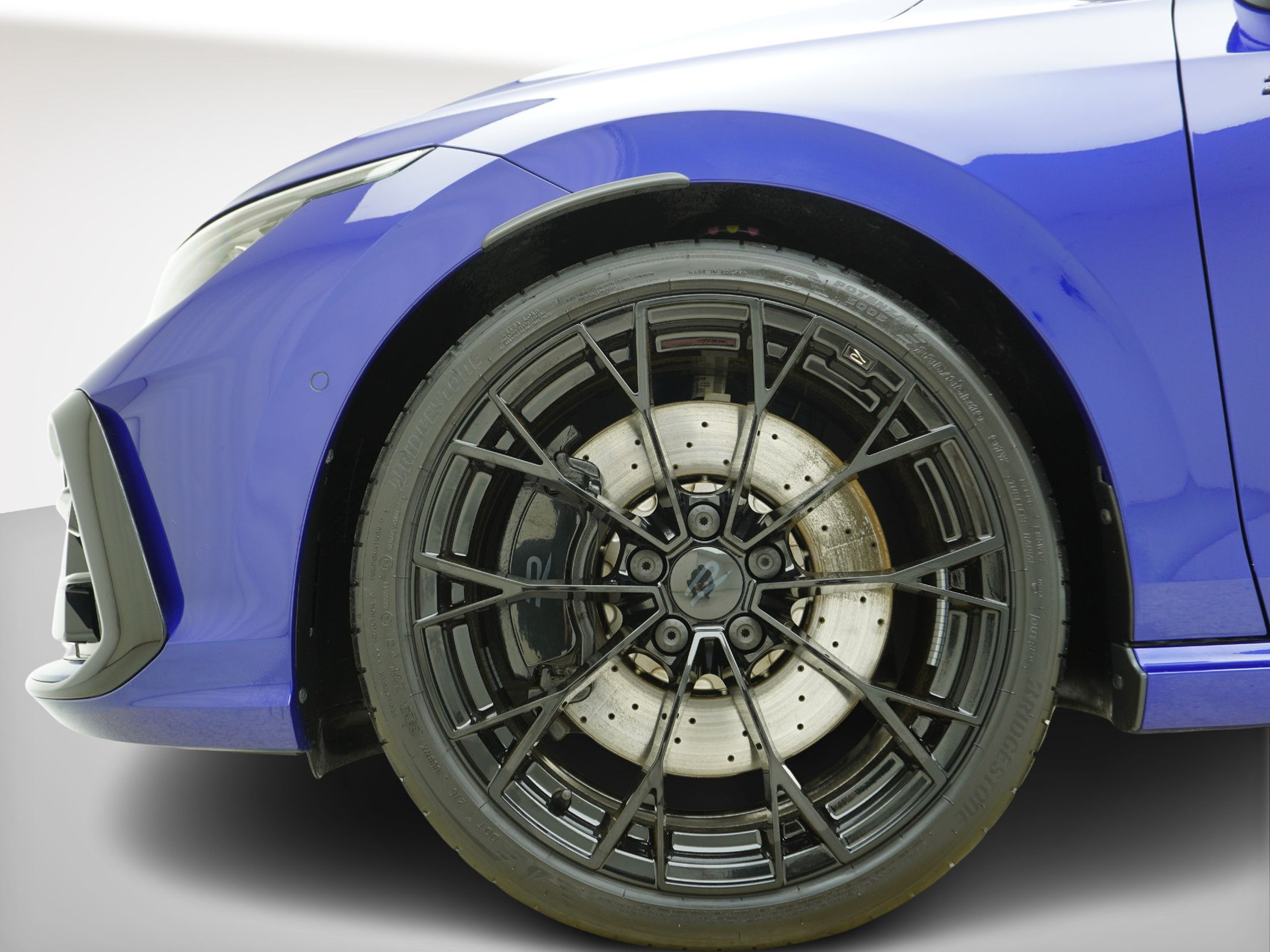 VW Golf 8.5 2.0 TSI DSG R Black Edition 4Motion (2025)