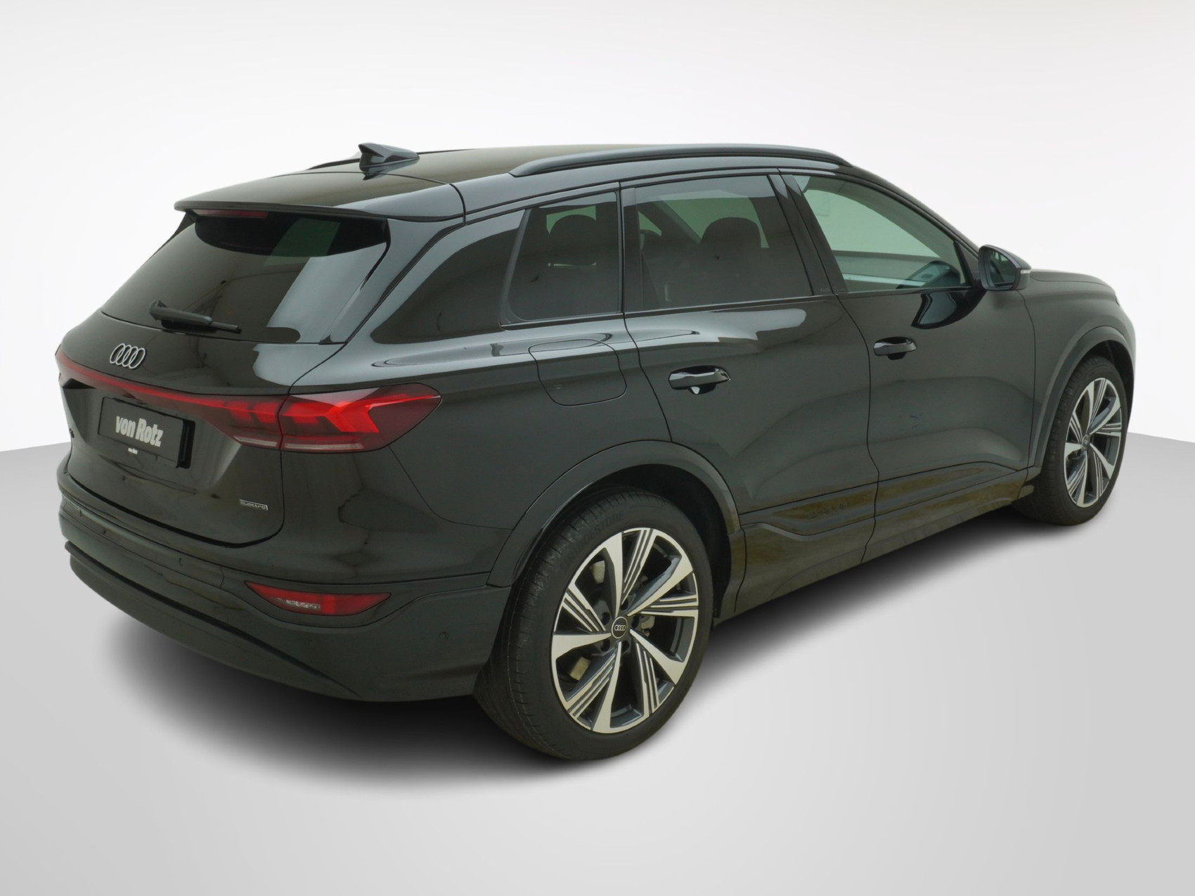 AUDI Q6 e-tron quattro Advange