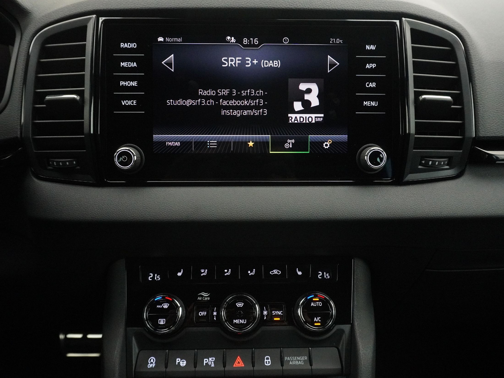 SKODA Karoq 2.0 TSI SportLine DSG 4×4