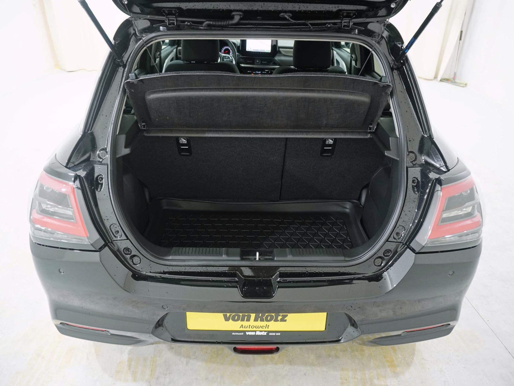 SUZUKI Swift 1.2 Tradizio Top Hybrid 4×4