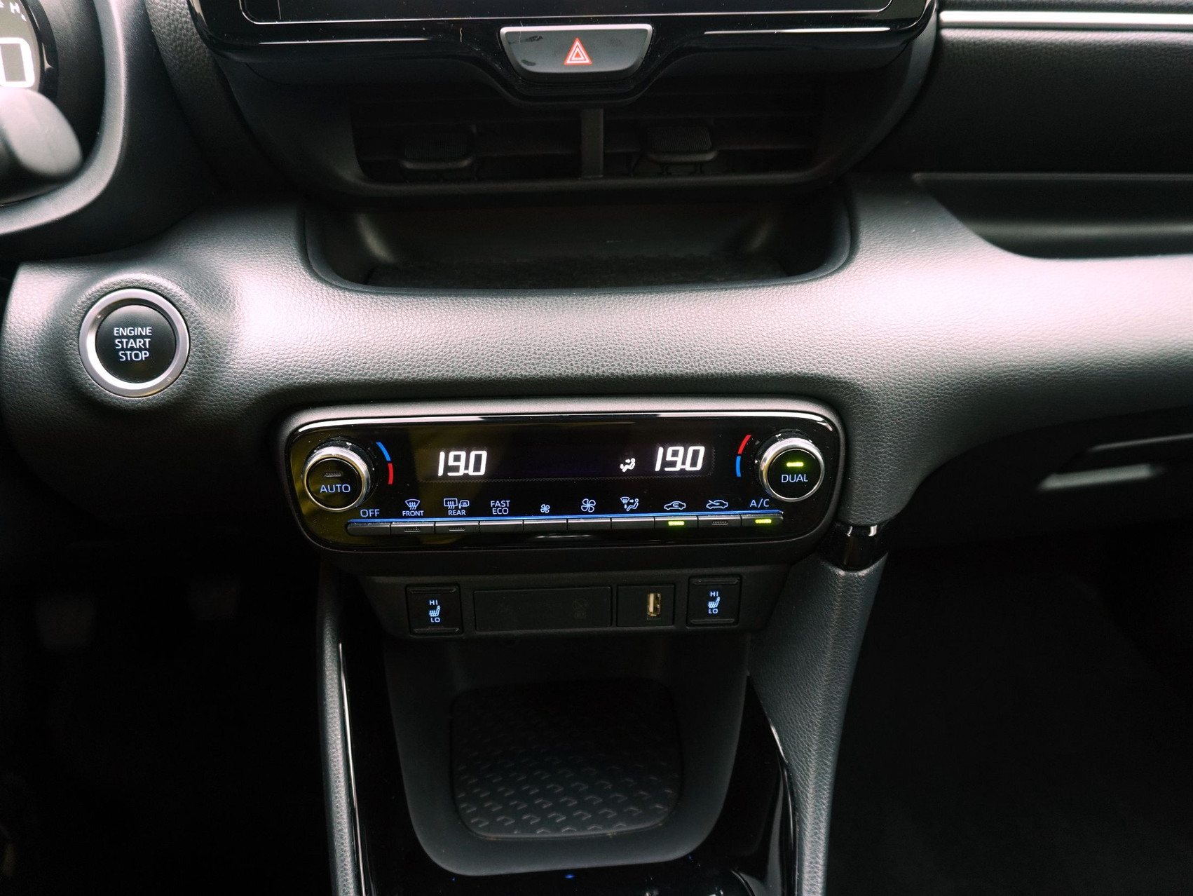 TOYOTA Yaris 1.5 VVT-iE Move