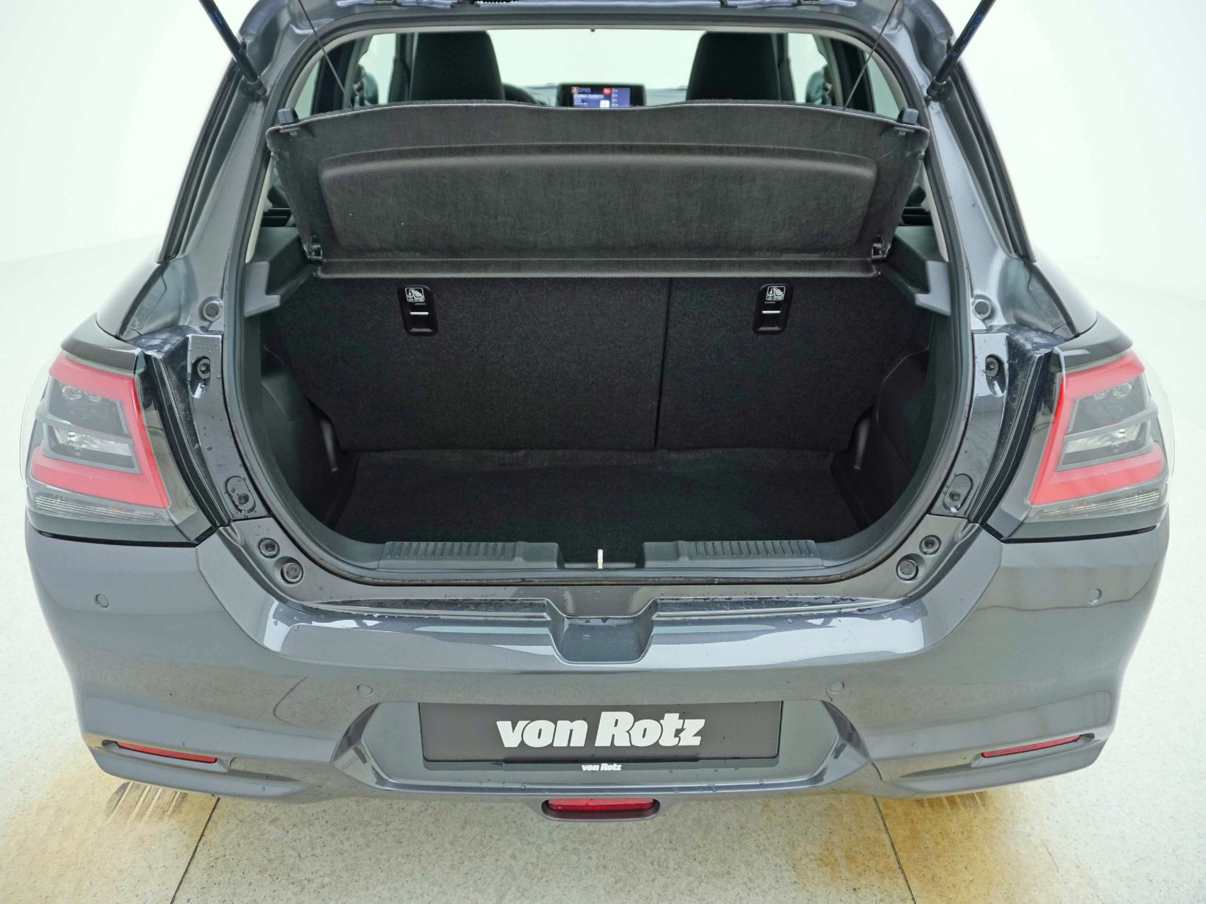 SUZUKI Swift 1.2 Sakura Hybrid