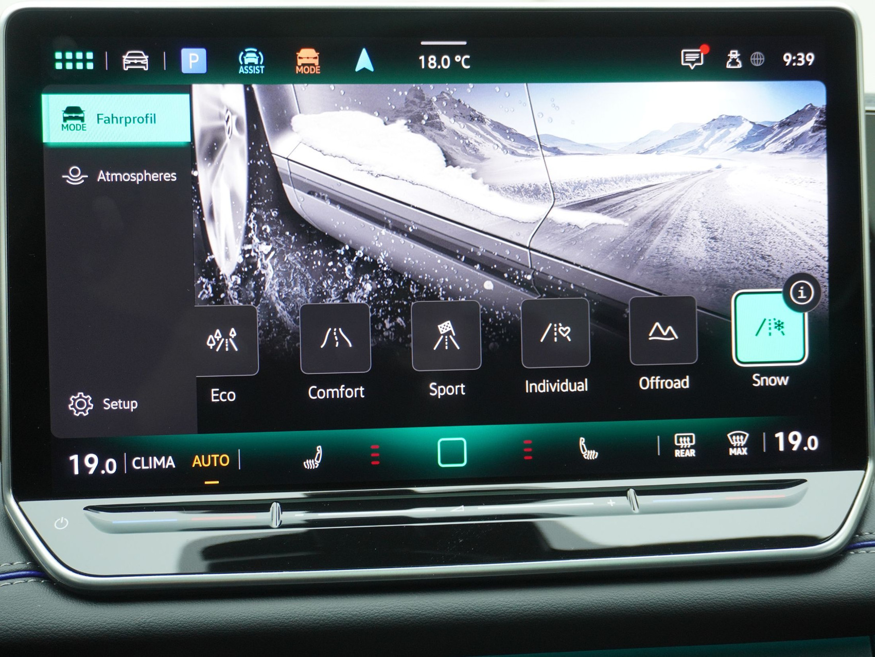 VW Tiguan 2.0 TSI DSG R-Line Black Style 4Motion (2025) **Head-Up / Harman-Kardon Soundsystem**