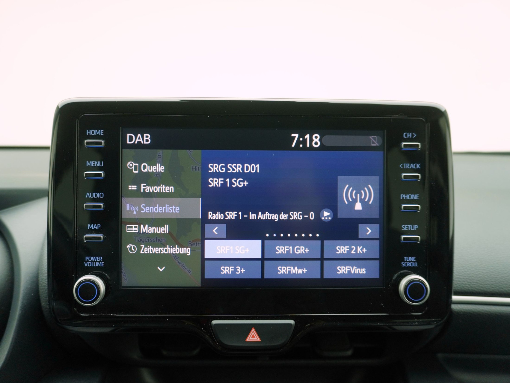 TOYOTA Yaris 1.5 VVT-i HSD Trend