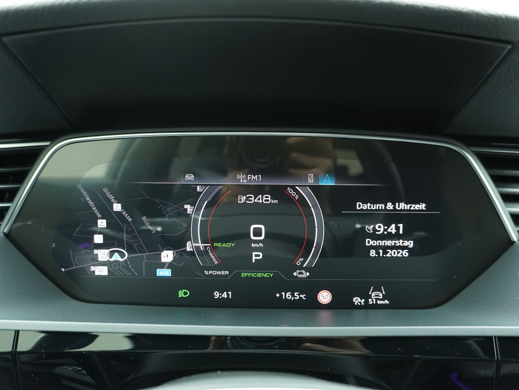 AUDI e-tron S quattro