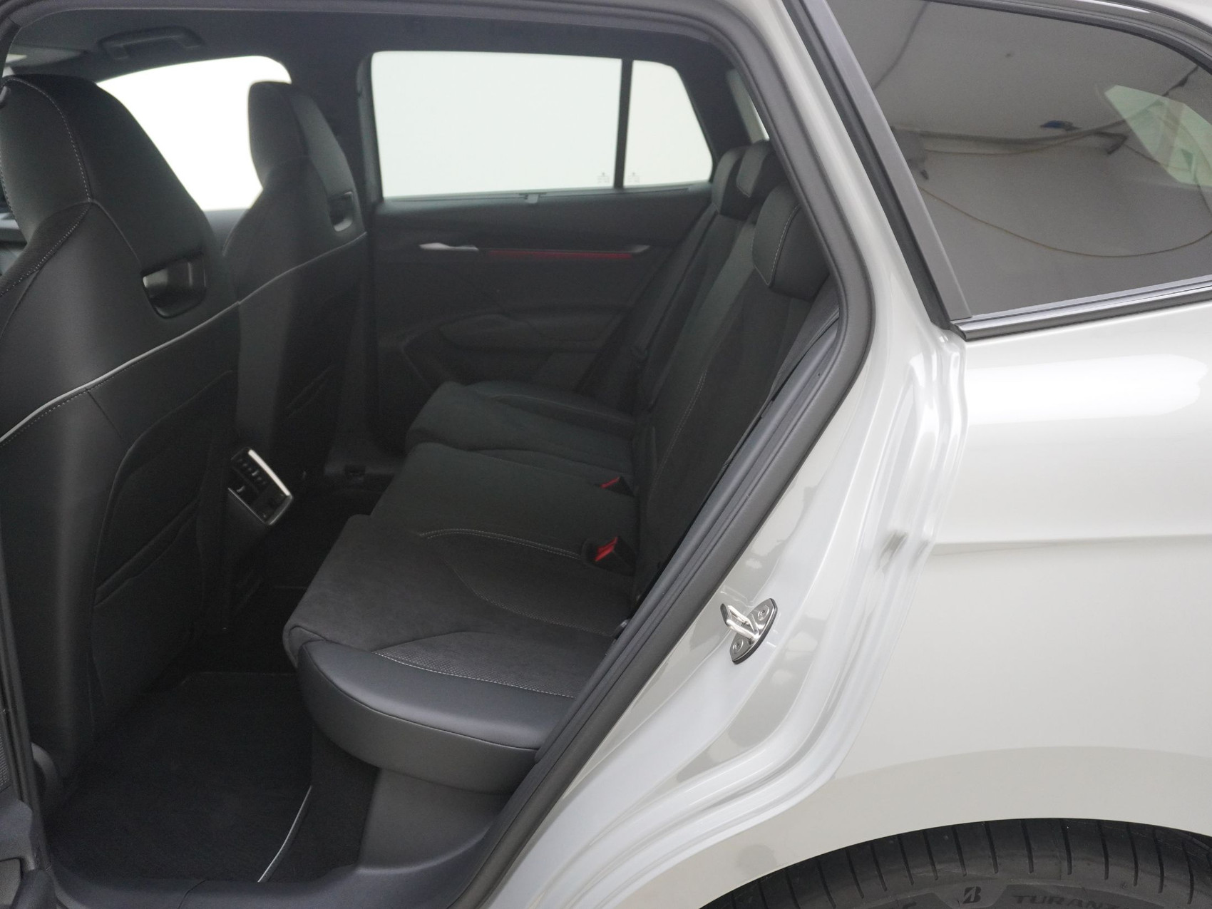 SKODA Enyaq iV 85x SportLine MAXX