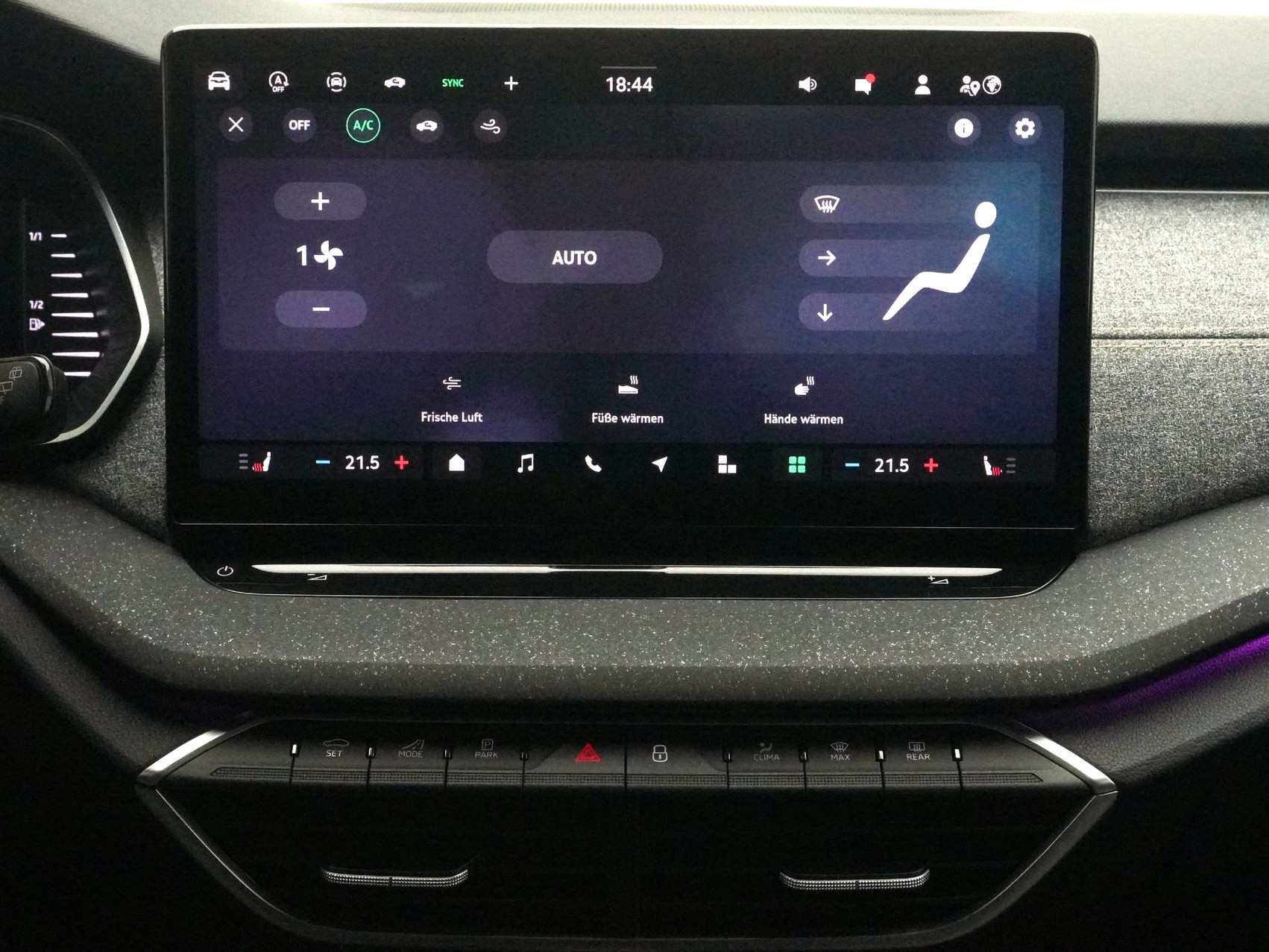 SKODA Octavia 1.5 TSI mHEV Selection-Lodge DSG