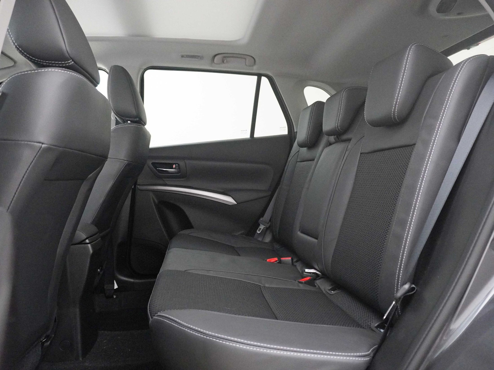 SUZUKI S-Cross 1.5 Compact Top Hybrid 4×4 MY24